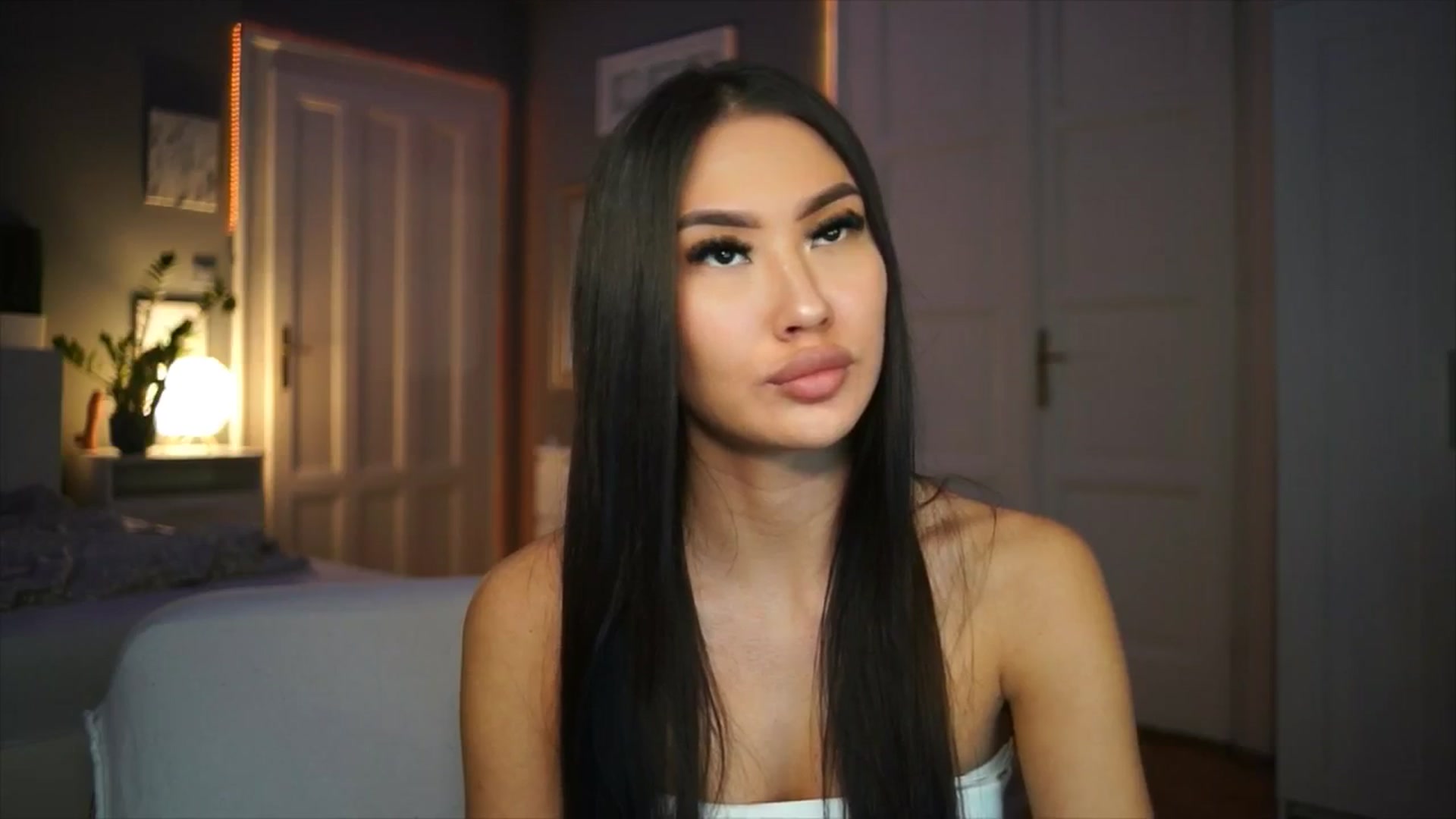 Gallery image thumbnail from MaiStream's myfreecams stream on, 01/22/2026, 24:07 image 10 of 20