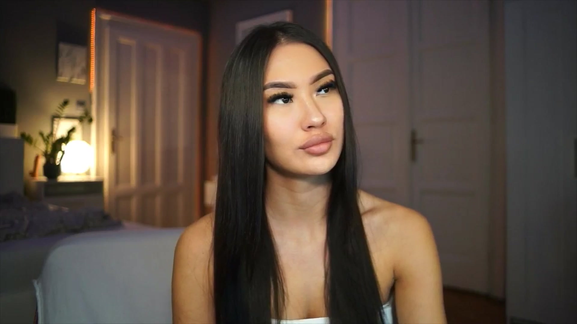Gallery image thumbnail from MaiStream's myfreecams stream on, 01/22/2026, 24:07 image 14 of 20