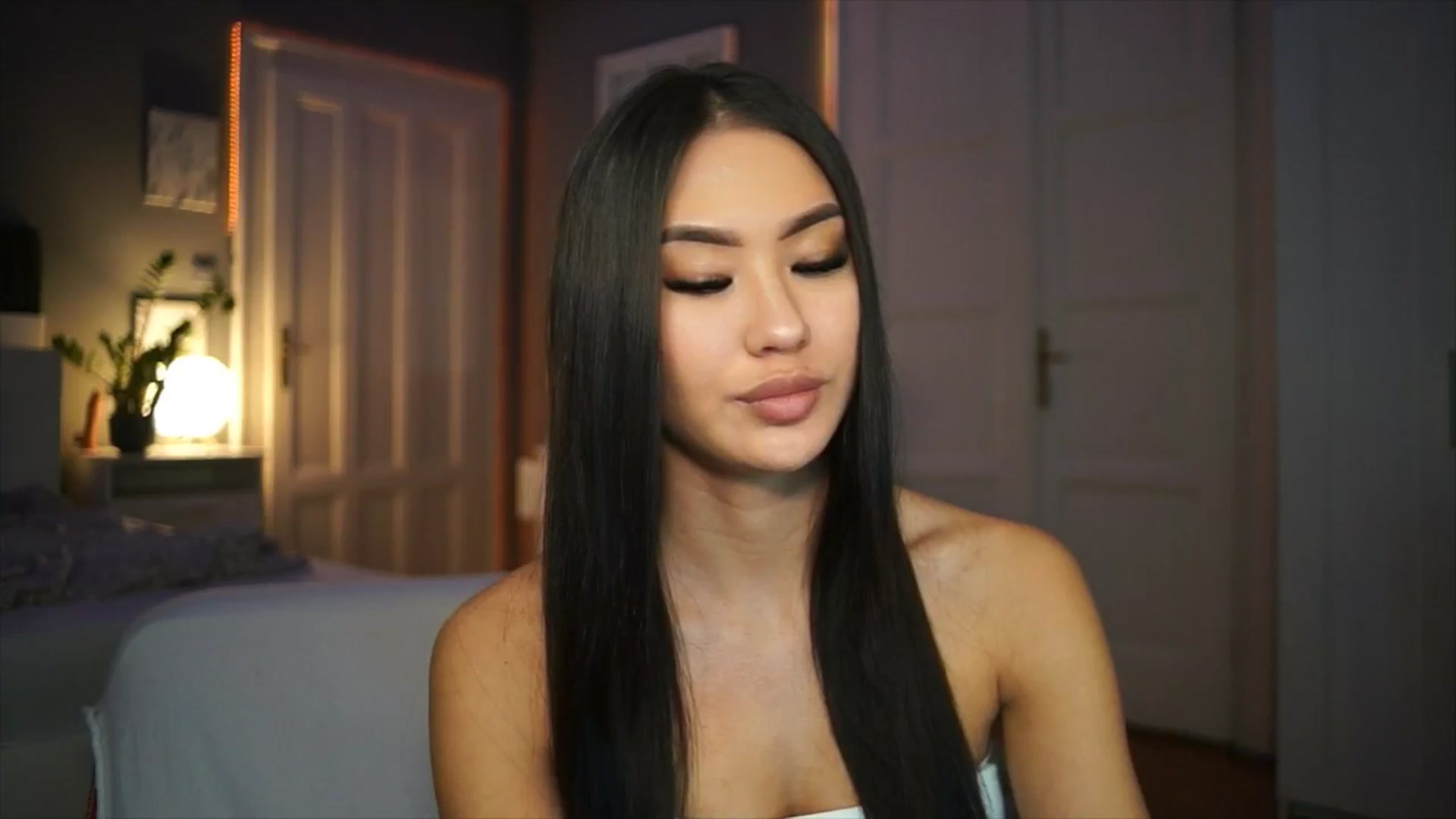 Gallery image thumbnail from MaiStream's myfreecams stream on, 01/22/2026, 24:07 image 15 of 20