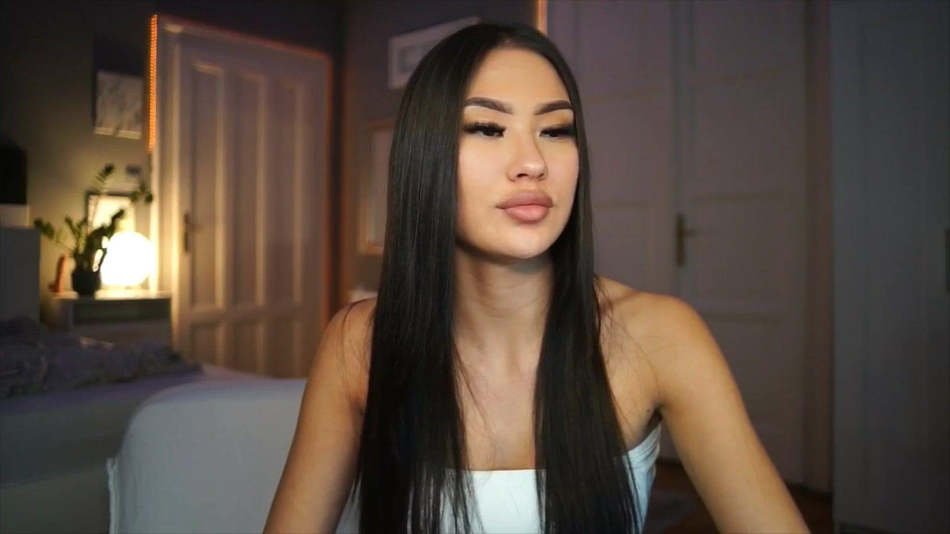 Gallery image thumbnail from MaiStream's myfreecams stream on, 01/22/2026, 24:07 image 5 of 20