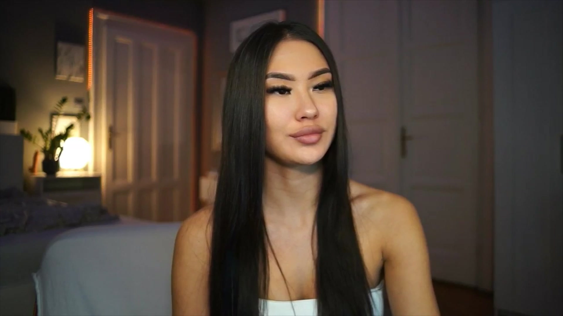 Gallery image thumbnail from MaiStream's myfreecams stream on, 01/22/2026, 24:07 image 13 of 20