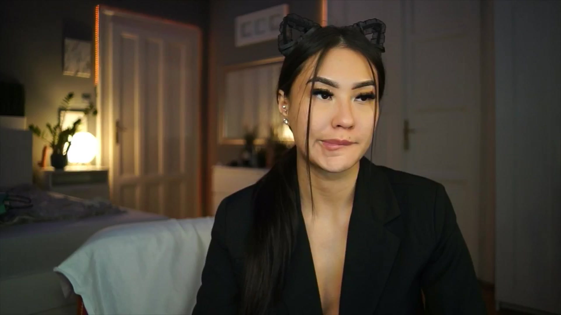 Gallery image thumbnail from MaiStream's myfreecams stream on, 01/23/2026, 21:23 image 13 of 20