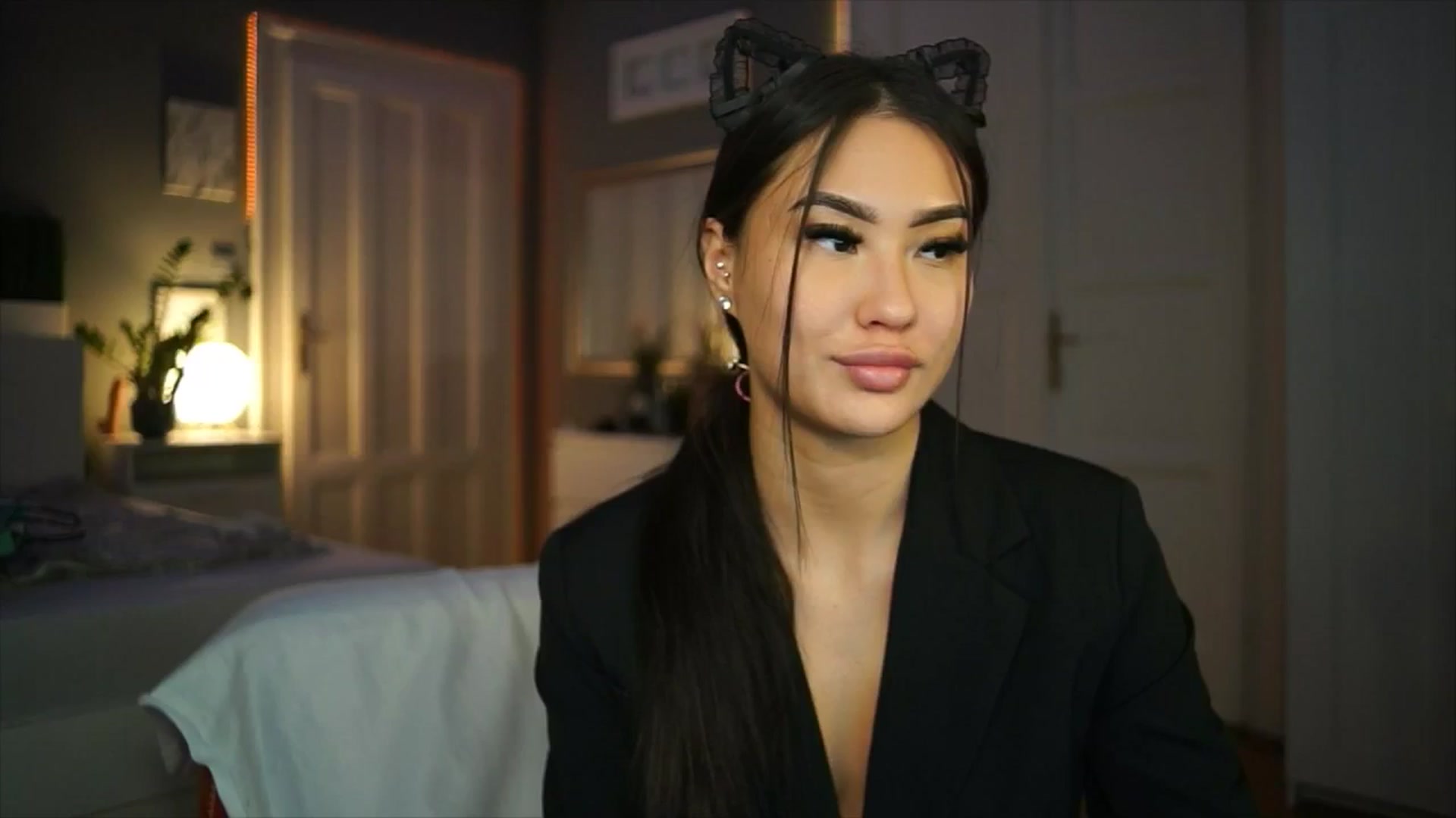 Gallery image thumbnail from MaiStream's myfreecams stream on, 01/23/2026, 21:23 image 15 of 20