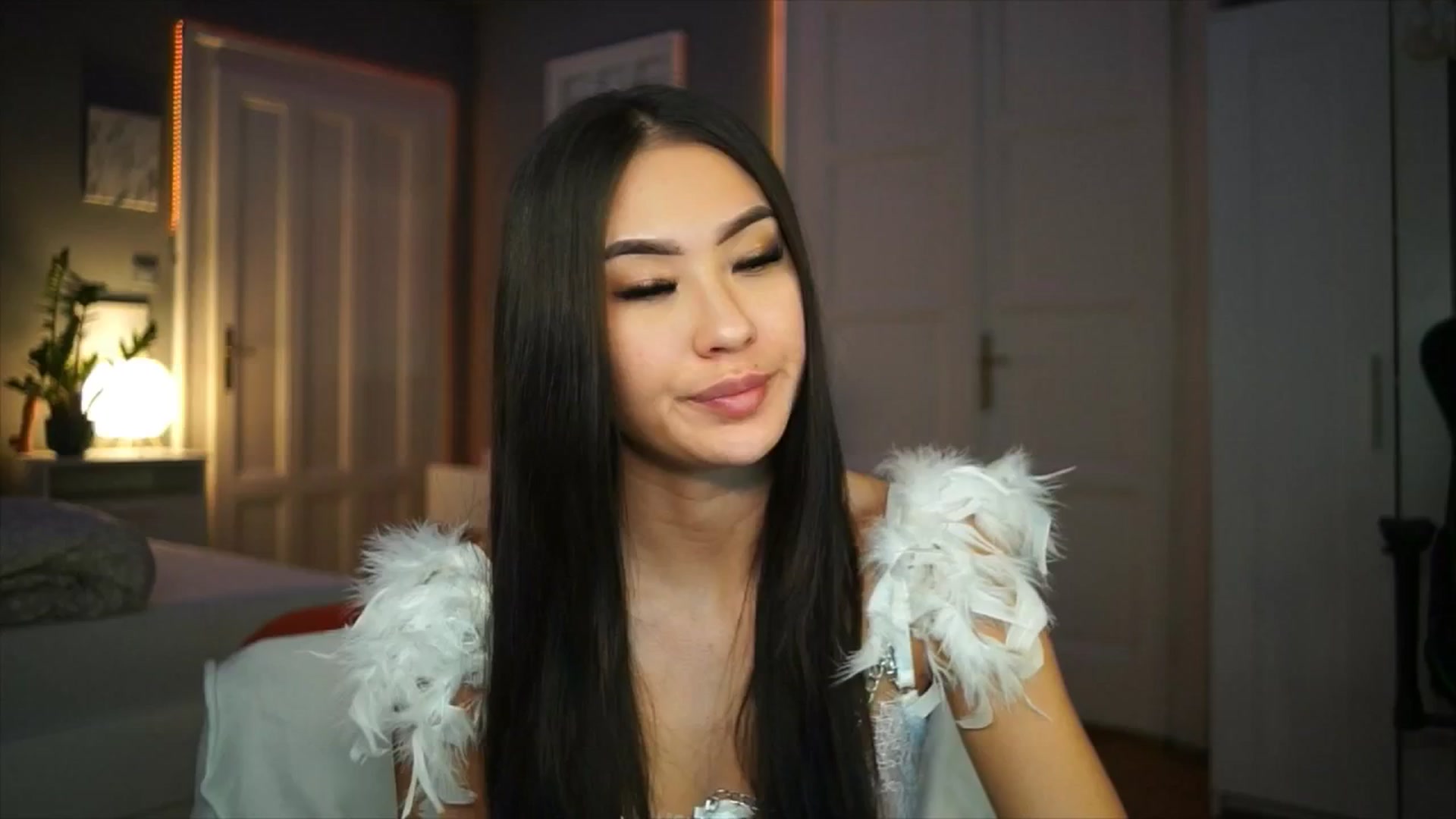 Gallery image thumbnail from MaiStream's myfreecams stream on, 01/24/2026, 22:11 image 8 of 20
