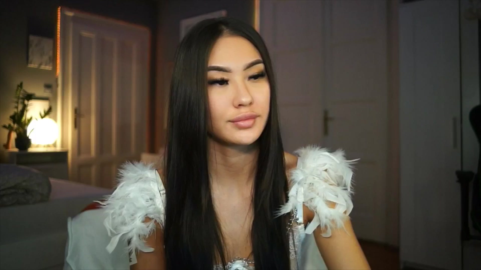 Gallery image thumbnail from MaiStream's myfreecams stream on, 01/24/2026, 22:11 image 2 of 20