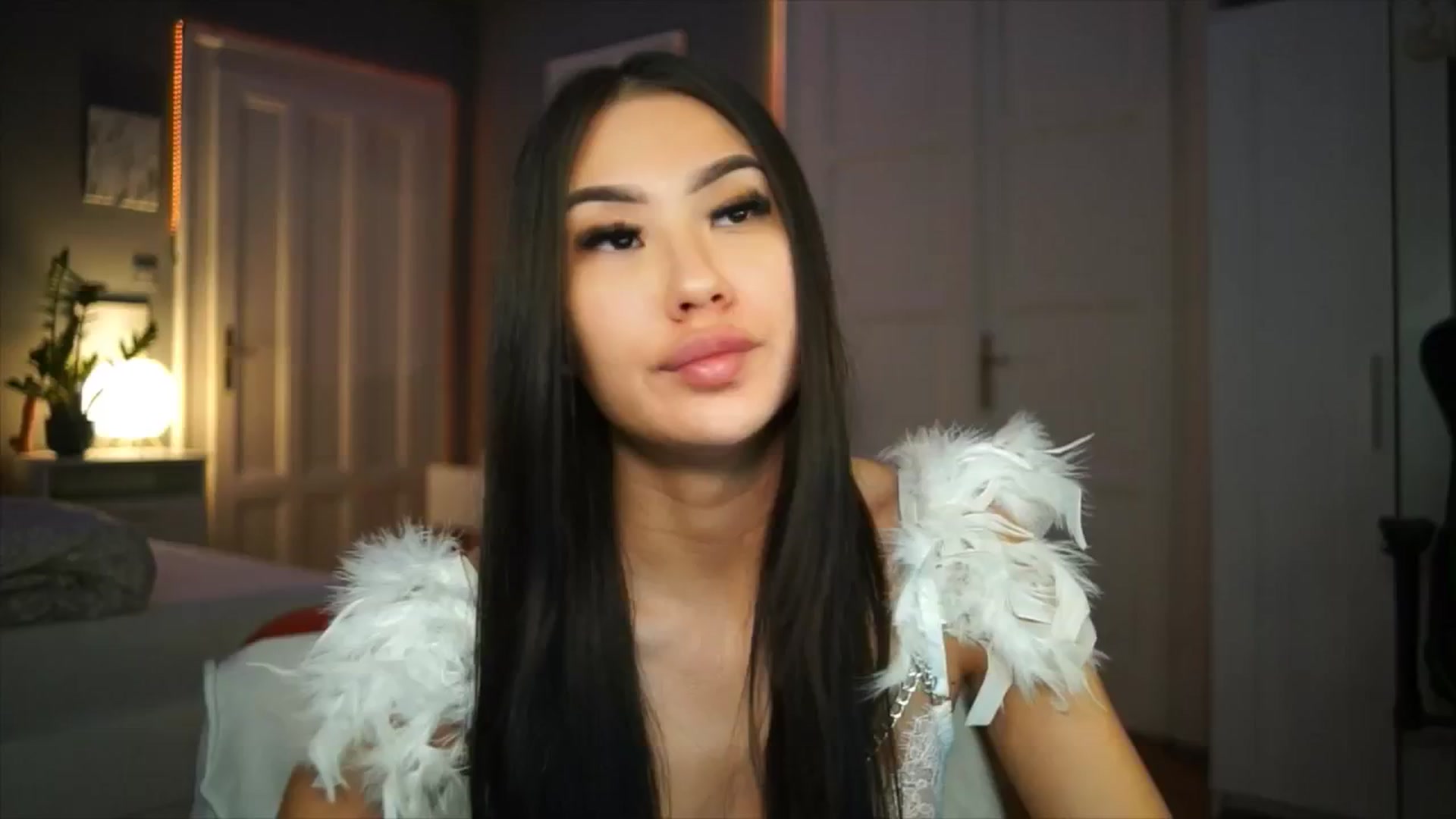 Gallery image thumbnail from MaiStream's myfreecams stream on, 01/24/2026, 22:11 image 6 of 20
