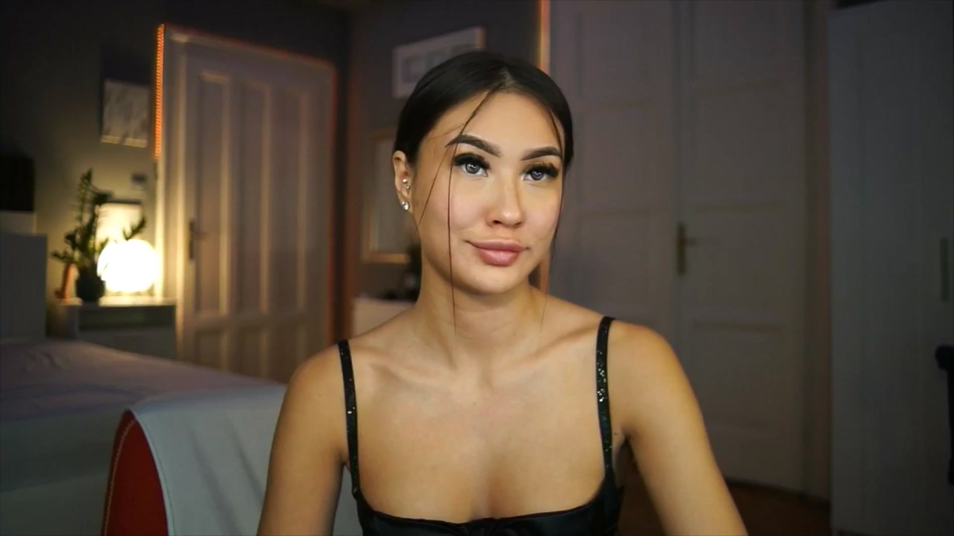 Gallery image thumbnail from MaiStream's myfreecams stream on, 01/25/2026, 22:19 image 20 of 20