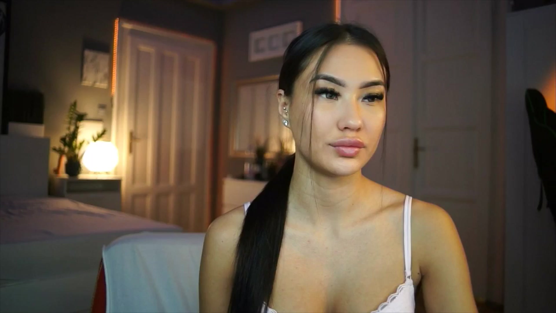Gallery image thumbnail from MaiStream's myfreecams stream on, 01/28/2026, 20:51 image 10 of 20