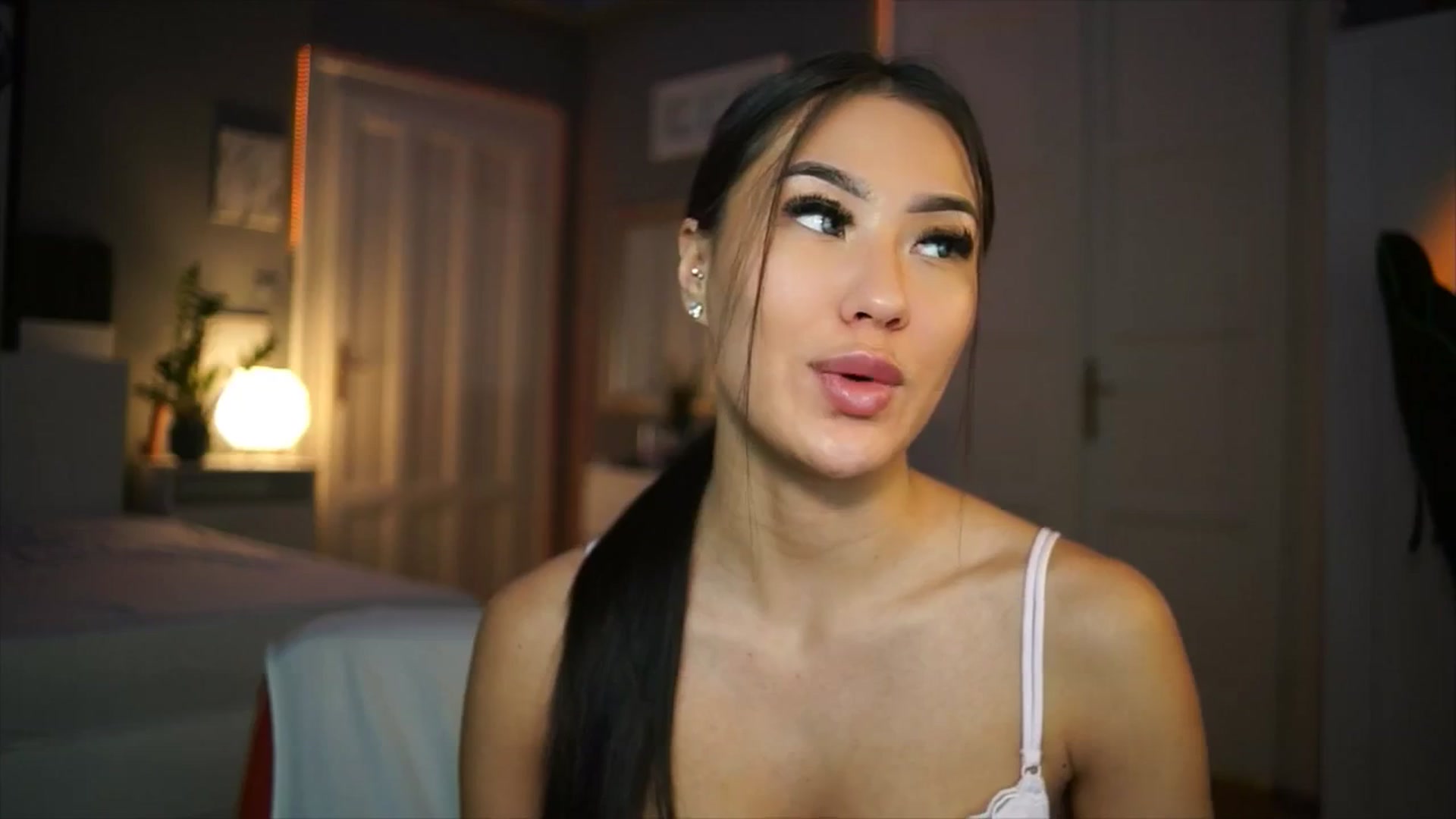 Gallery image thumbnail from MaiStream's myfreecams stream on, 01/28/2026, 20:51 image 20 of 20