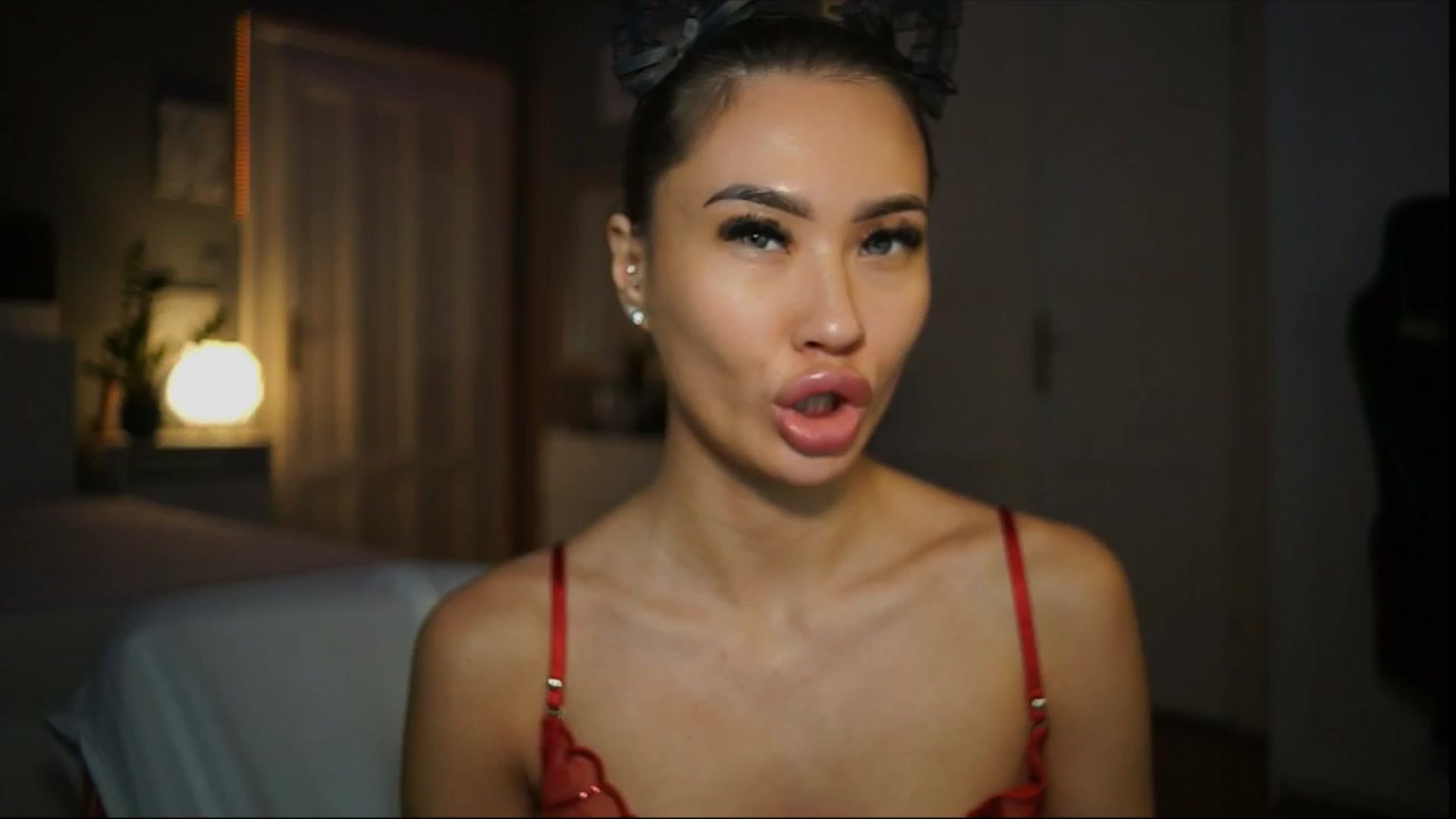 Gallery image thumbnail from MaiStream's myfreecams stream on, 01/29/2026, 21:20 image 16 of 20