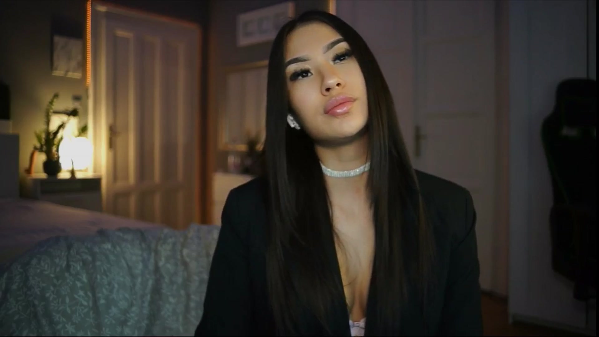 Gallery image thumbnail from MaiStream's myfreecams stream on, 02/02/2026, 22:08 image 16 of 20