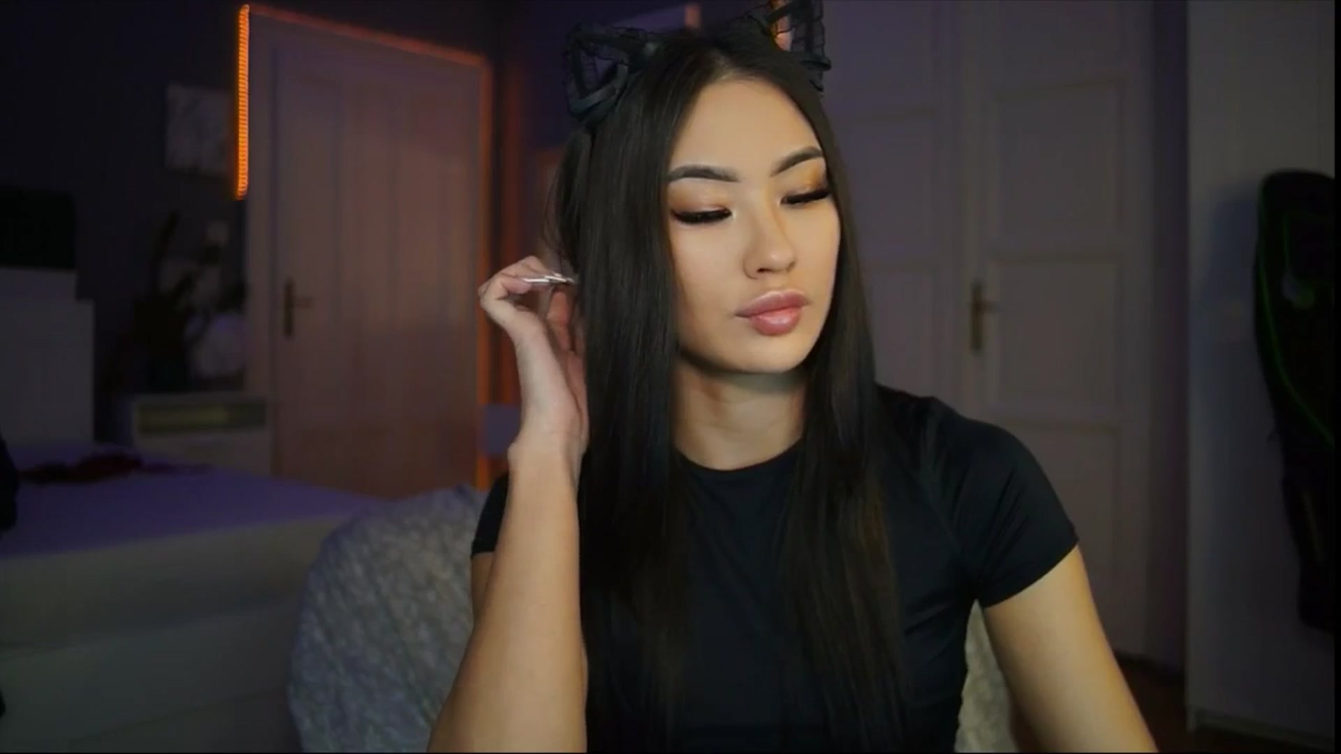 Gallery image thumbnail from MaiStream's myfreecams stream on, 02/05/2026, 21:33 image 18 of 20