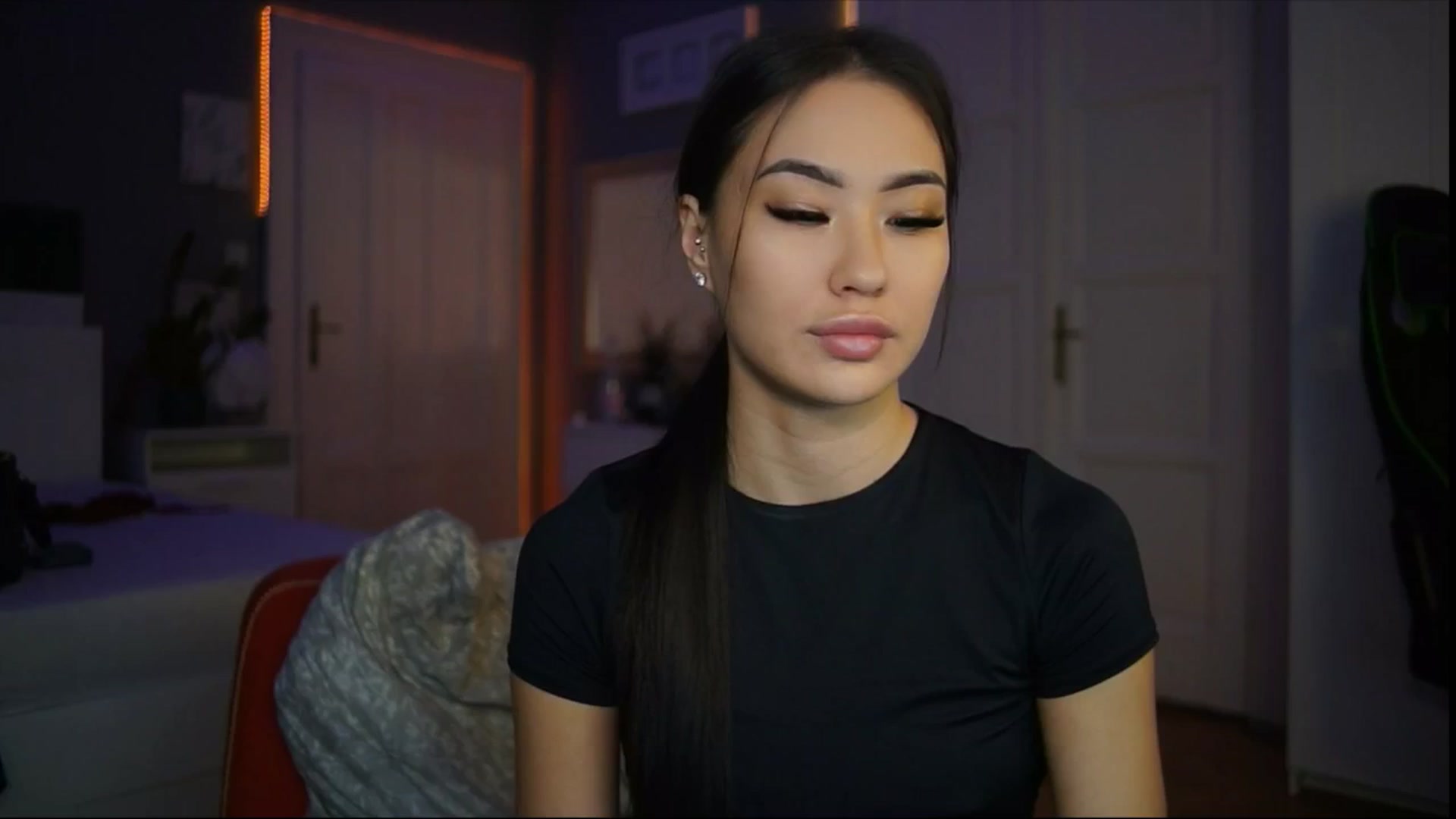 Gallery image thumbnail from MaiStream's myfreecams stream on, 02/05/2026, 22:12 image 5 of 20