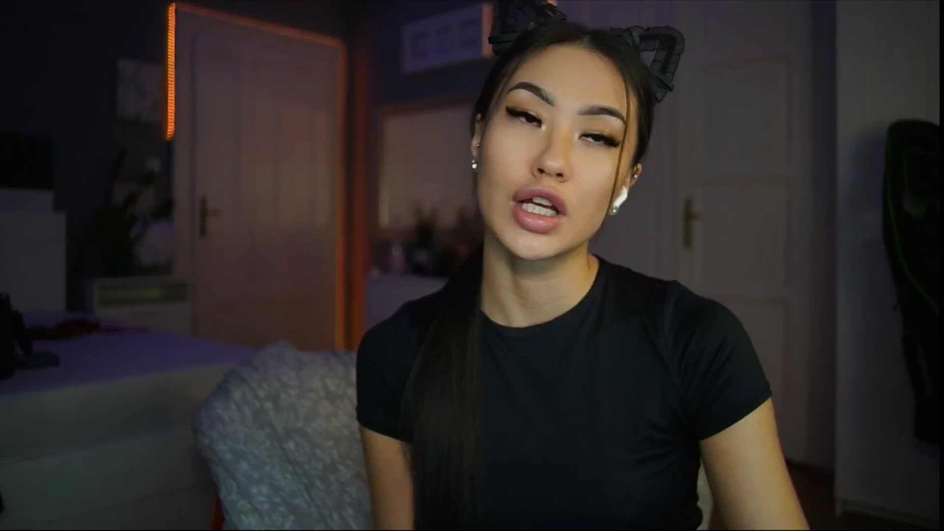Gallery image thumbnail from MaiStream's myfreecams stream on, 02/05/2026, 23:38 image 10 of 20