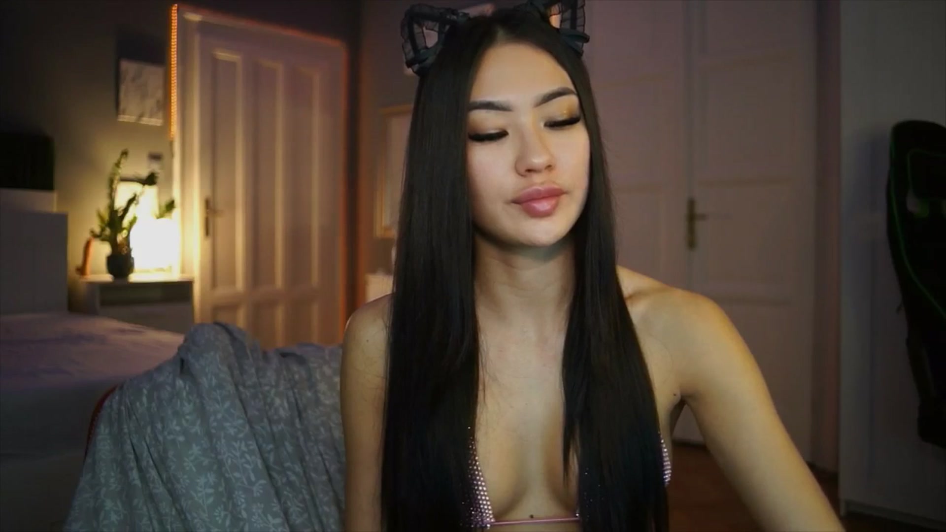 Gallery image thumbnail from MaiStream's myfreecams stream on, 02/06/2026, 21:51 image 8 of 20