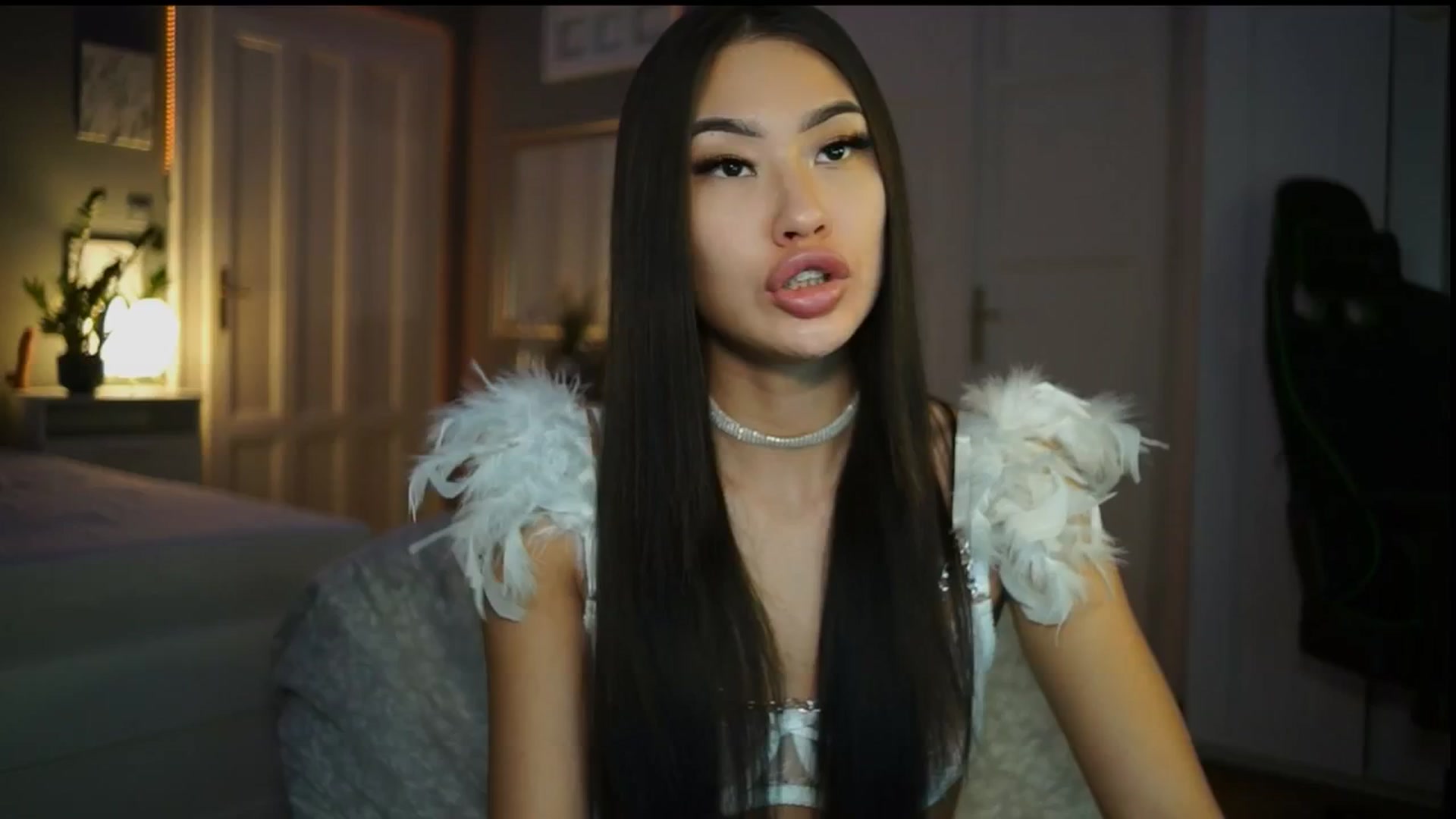 Gallery image thumbnail from MaiStream's myfreecams stream on, 02/08/2026, 20:58 image 5 of 20