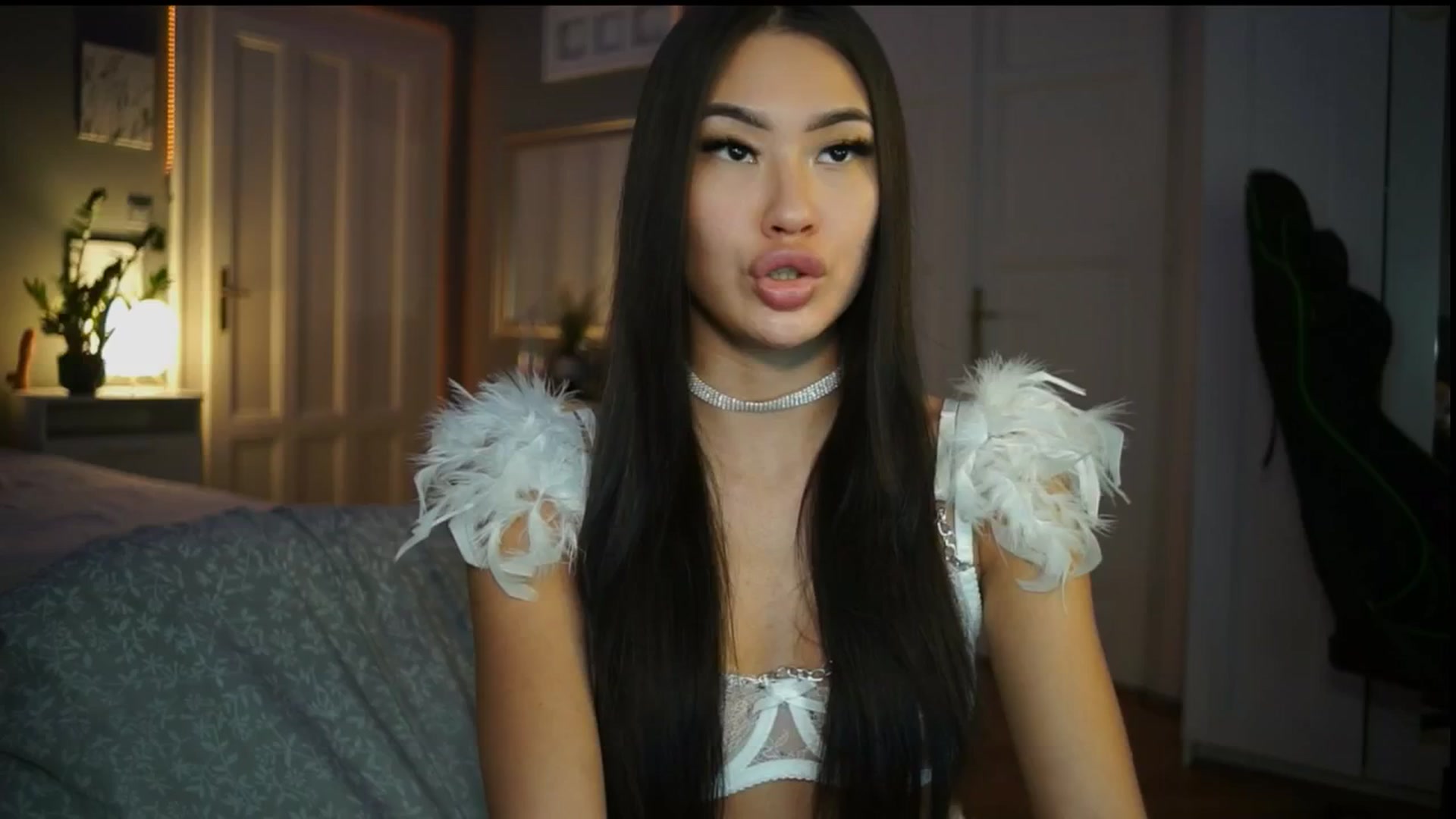 Gallery image thumbnail from MaiStream's myfreecams stream on, 02/08/2026, 20:58 image 19 of 20