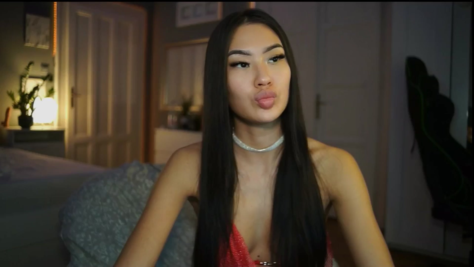 Gallery image thumbnail from MaiStream's myfreecams stream on, 02/09/2026, 24:02 image 12 of 20