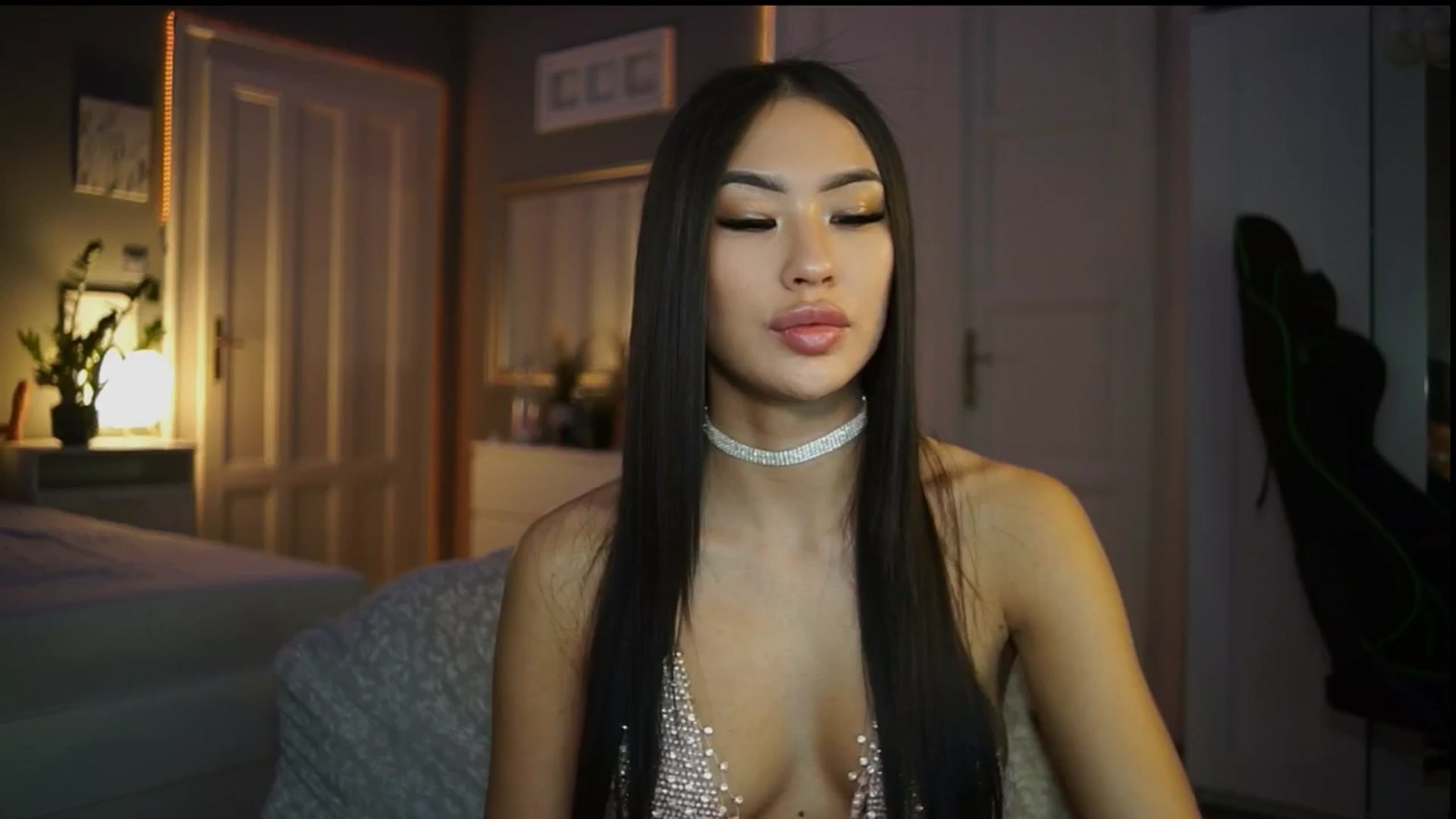 Gallery image thumbnail from MaiStream's myfreecams stream on, 02/09/2026, 22:20 image 19 of 20