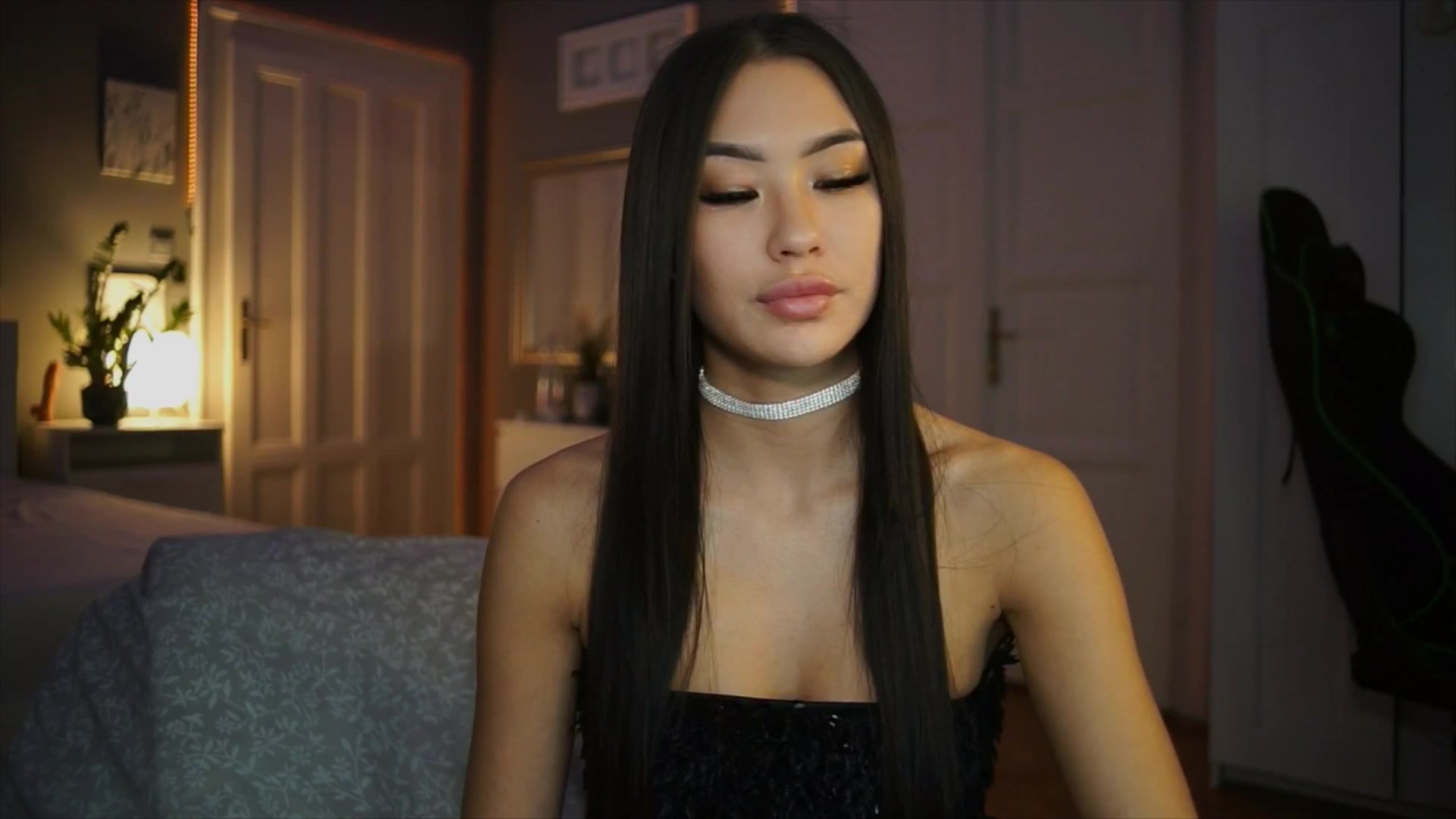 Gallery image thumbnail from MaiStream's myfreecams stream on, 02/10/2026, 22:40 image 16 of 20