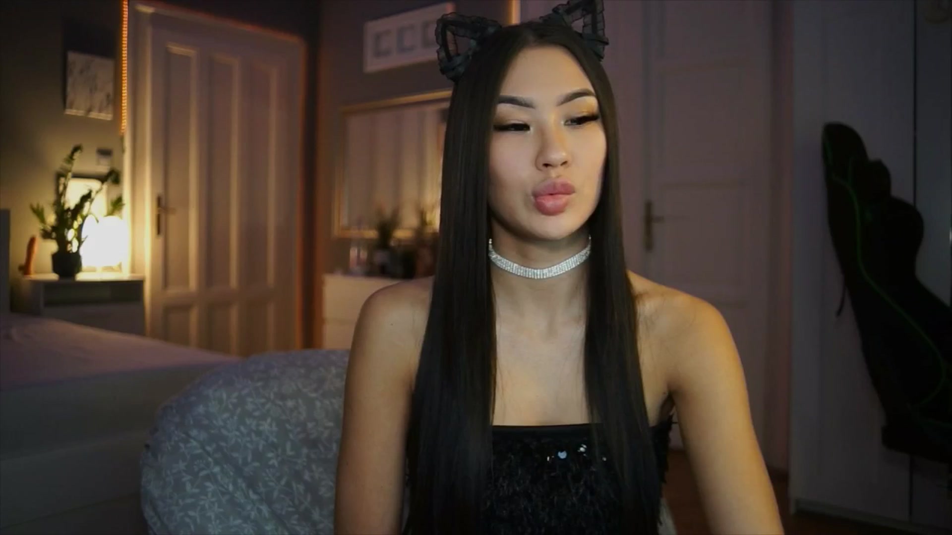 Gallery image thumbnail from MaiStream's myfreecams stream on, 02/10/2026, 22:40 image 5 of 20