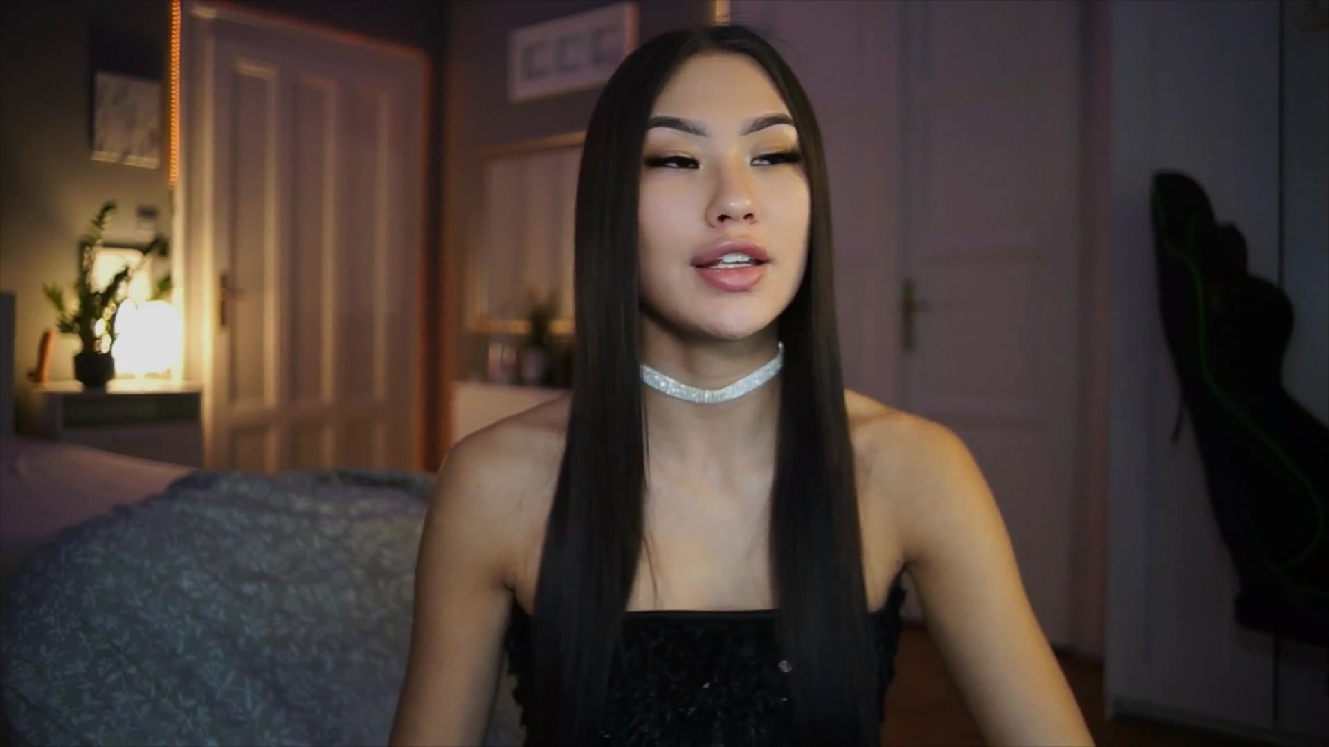 Gallery image thumbnail from MaiStream's myfreecams stream on, 02/10/2026, 22:40 image 10 of 20