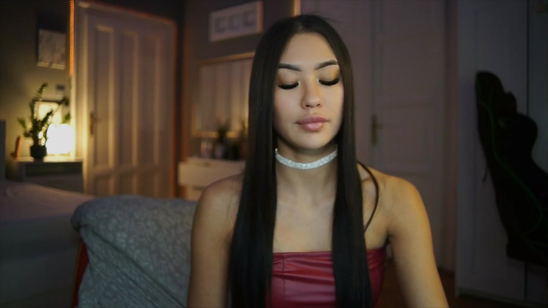 Gallery image thumbnail from MaiStream's myfreecams stream on, 02/10/2026, 23:28 image 15 of 20