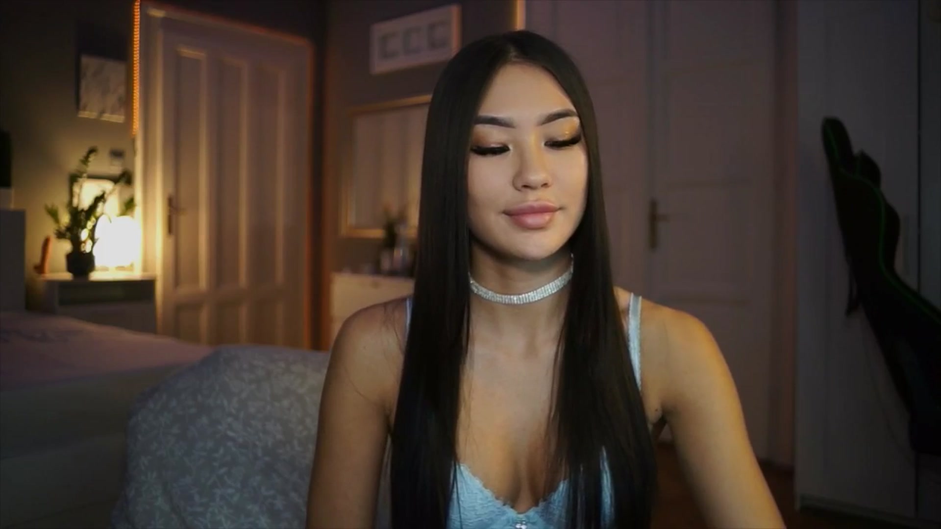 Gallery image thumbnail from MaiStream's myfreecams stream on, 02/11/2026, 23:49 image 11 of 20