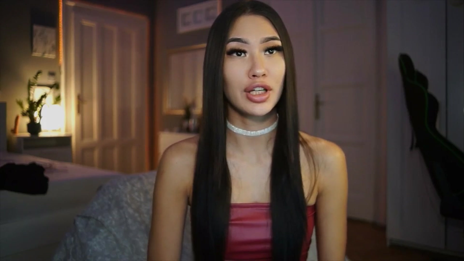 Gallery image thumbnail from MaiStream's myfreecams stream on, 02/14/2026, 19:03 image 12 of 20