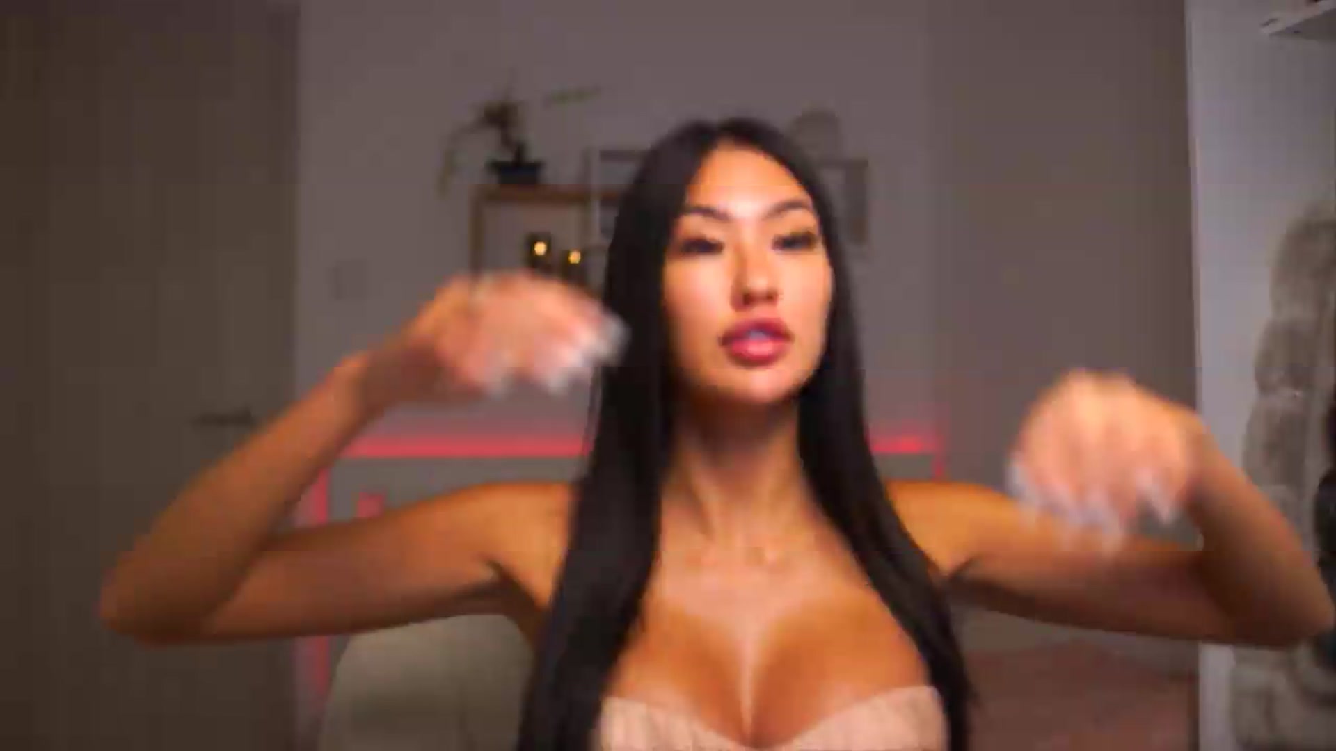 Gallery image thumbnail from MaiStream's myfreecams stream on, 08/09/2026, 21:00 image 20 of 20