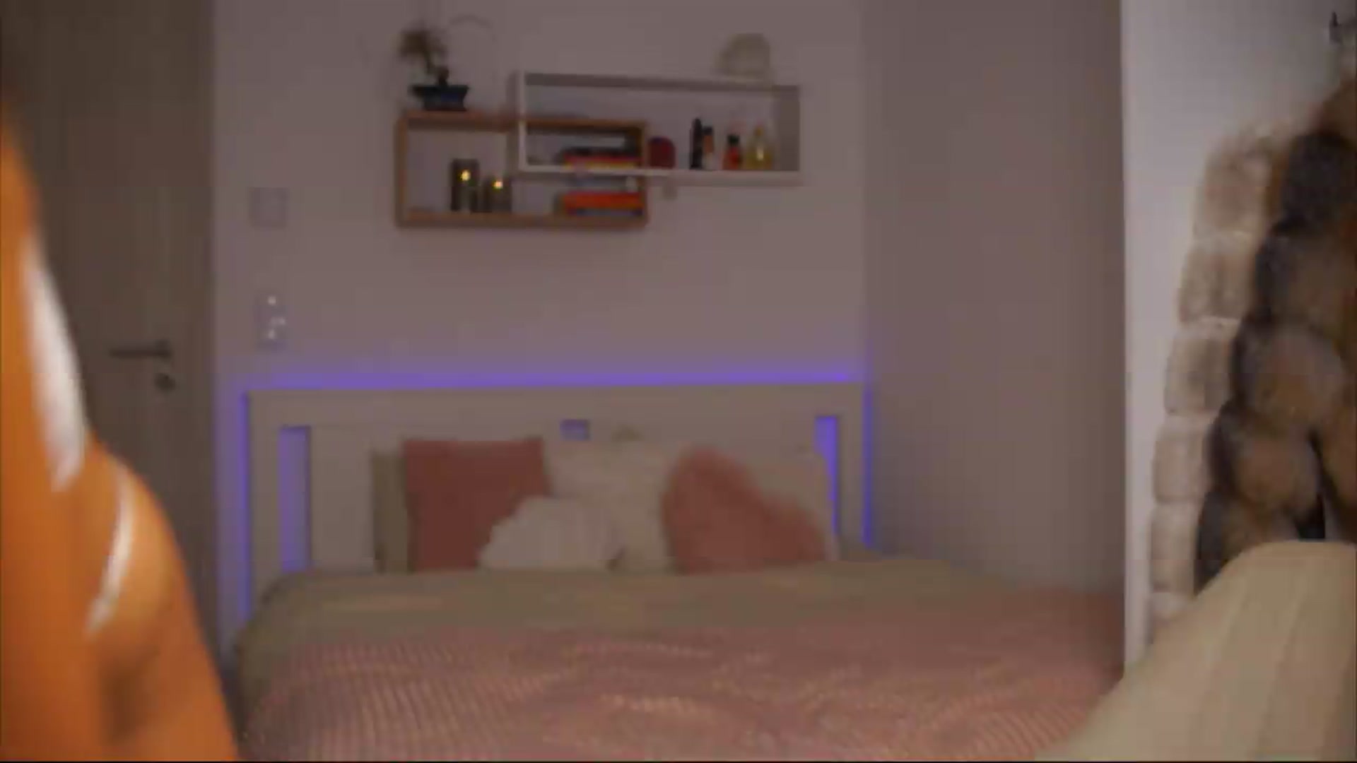 Gallery image thumbnail from MaiStream's myfreecams stream on, 09/05/2026, 23:42 image 10 of 20