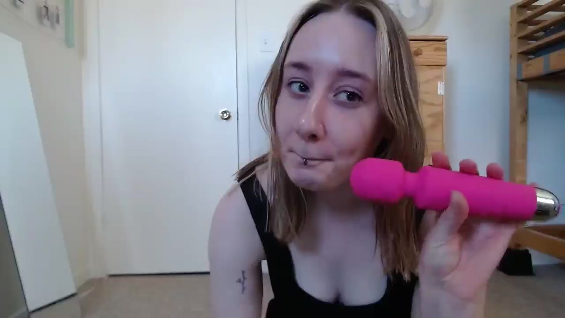 Gallery image thumbnail from Maia_Bella_x's myfreecams stream on, 05/04/2025, 15:30 image 20 of 20