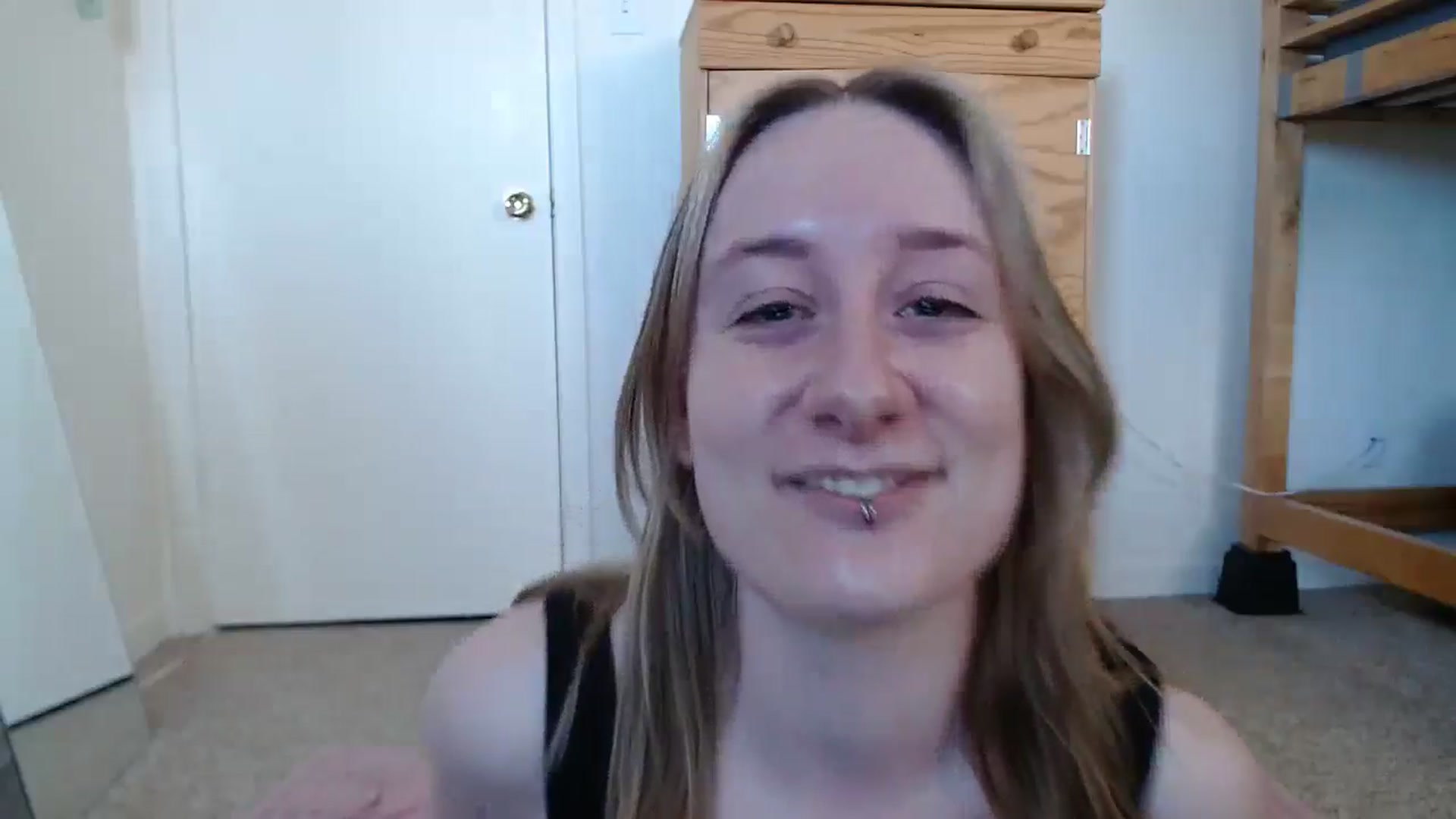 Gallery image thumbnail from Maia_Bella_x's myfreecams stream on, 05/04/2025, 15:30 image 13 of 20