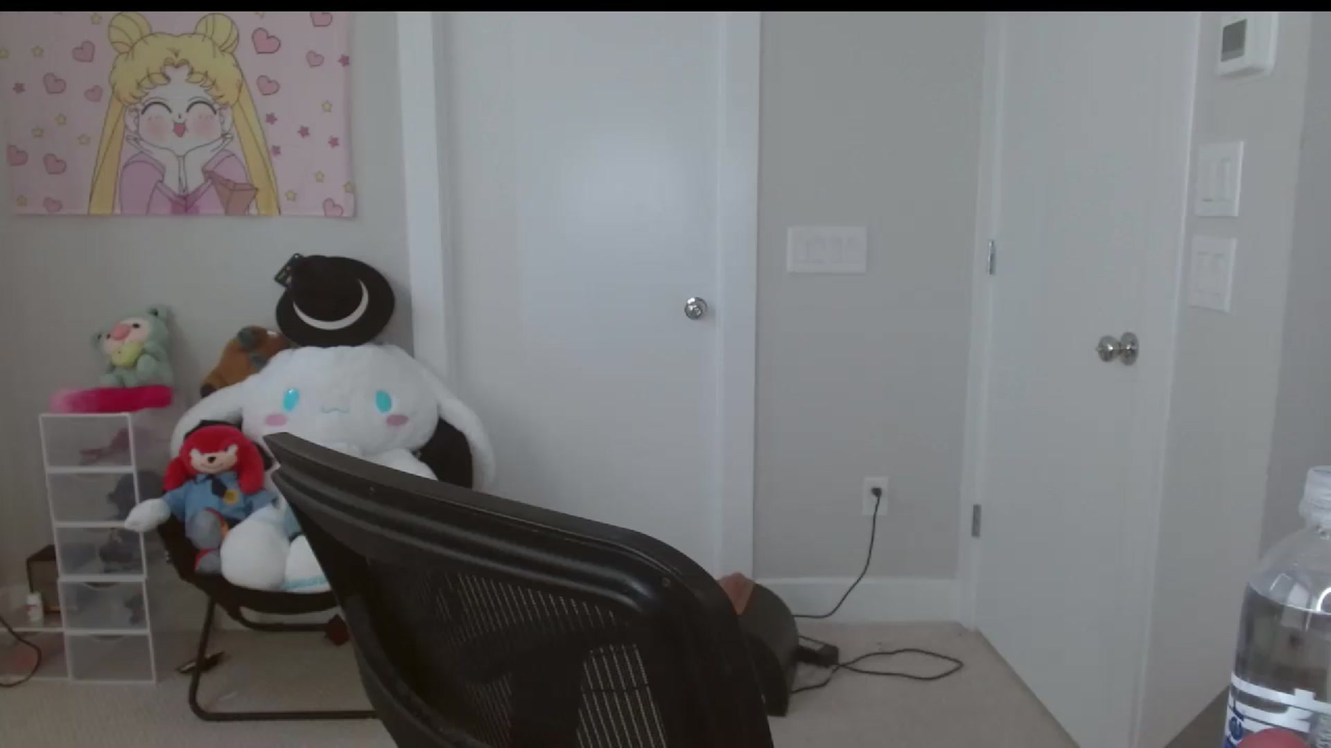 Gallery image thumbnail from Maikuchi's myfreecams stream on, 09/15/2024, 17:54 image 15 of 20
