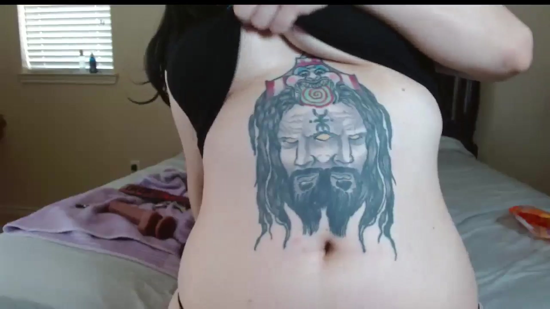 Gallery image thumbnail from Maikuchi's myfreecams stream on, 10/17/2024, 18:01 image 7 of 20