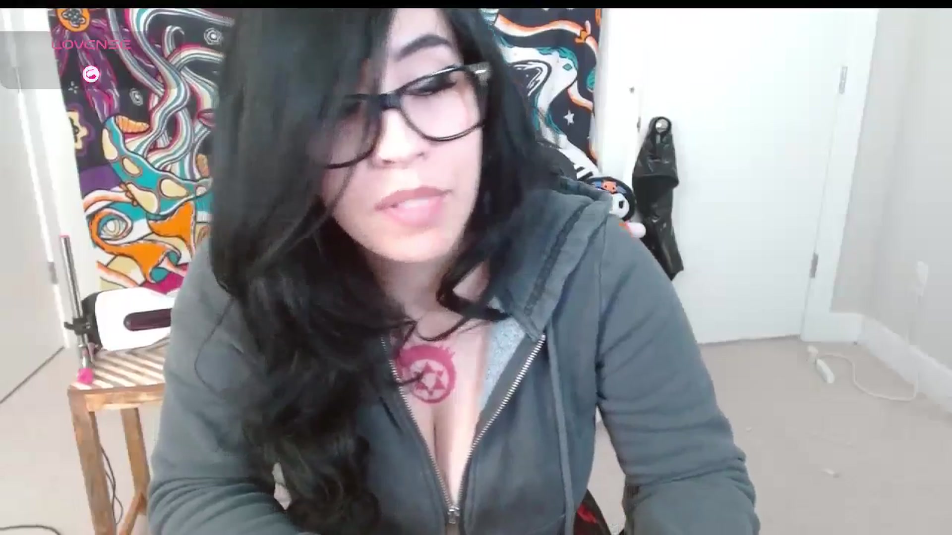 Gallery image thumbnail from Maikuchi's myfreecams stream on, 11/08/2024, 19:25 image 16 of 20