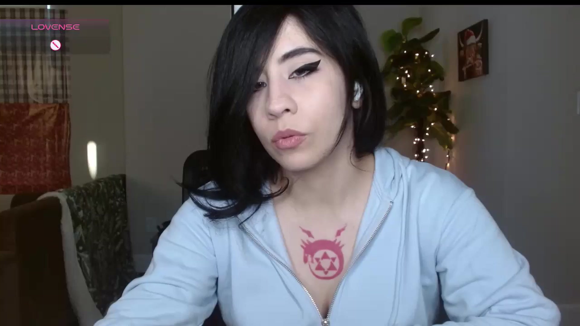 Gallery image thumbnail from Maikuchi's myfreecams stream on, 11/15/2024, 14:34 image 7 of 20