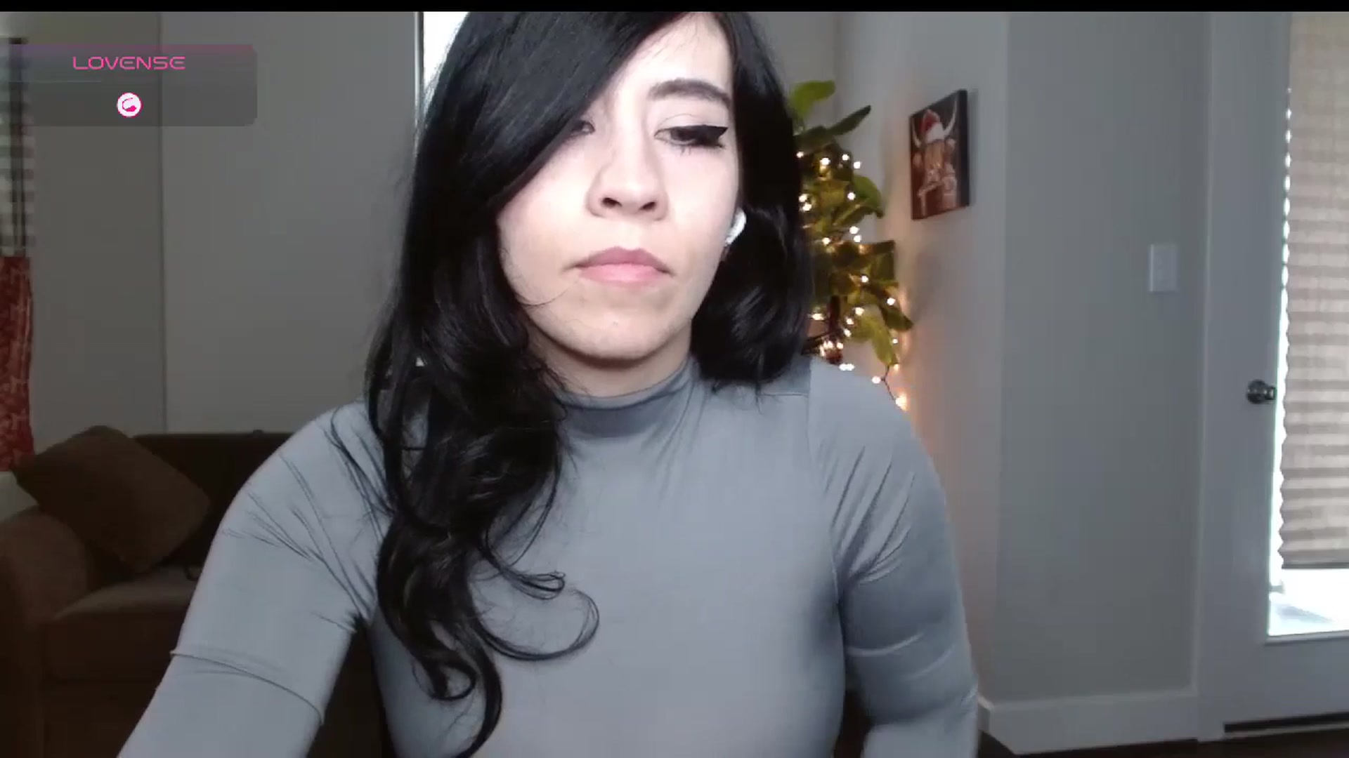 Gallery image thumbnail from Maikuchi's myfreecams stream on, 11/17/2024, 16:04 image 14 of 20