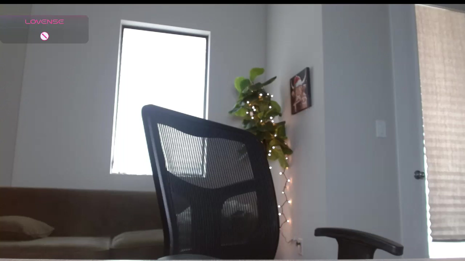 Gallery image thumbnail from Maikuchi's myfreecams stream on, 11/20/2024, 18:51 image 18 of 20
