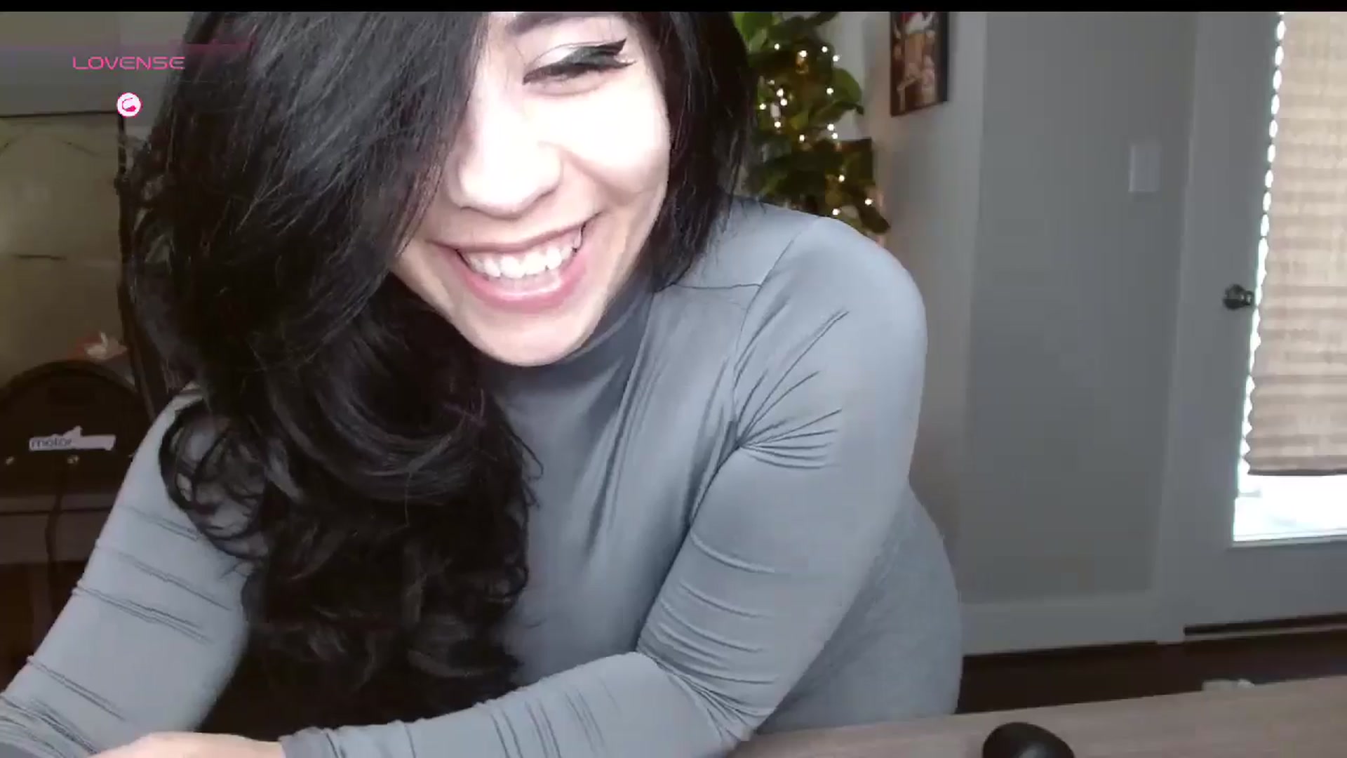 Gallery image thumbnail from Maikuchi's myfreecams stream on, 11/21/2024, 18:04 image 7 of 20