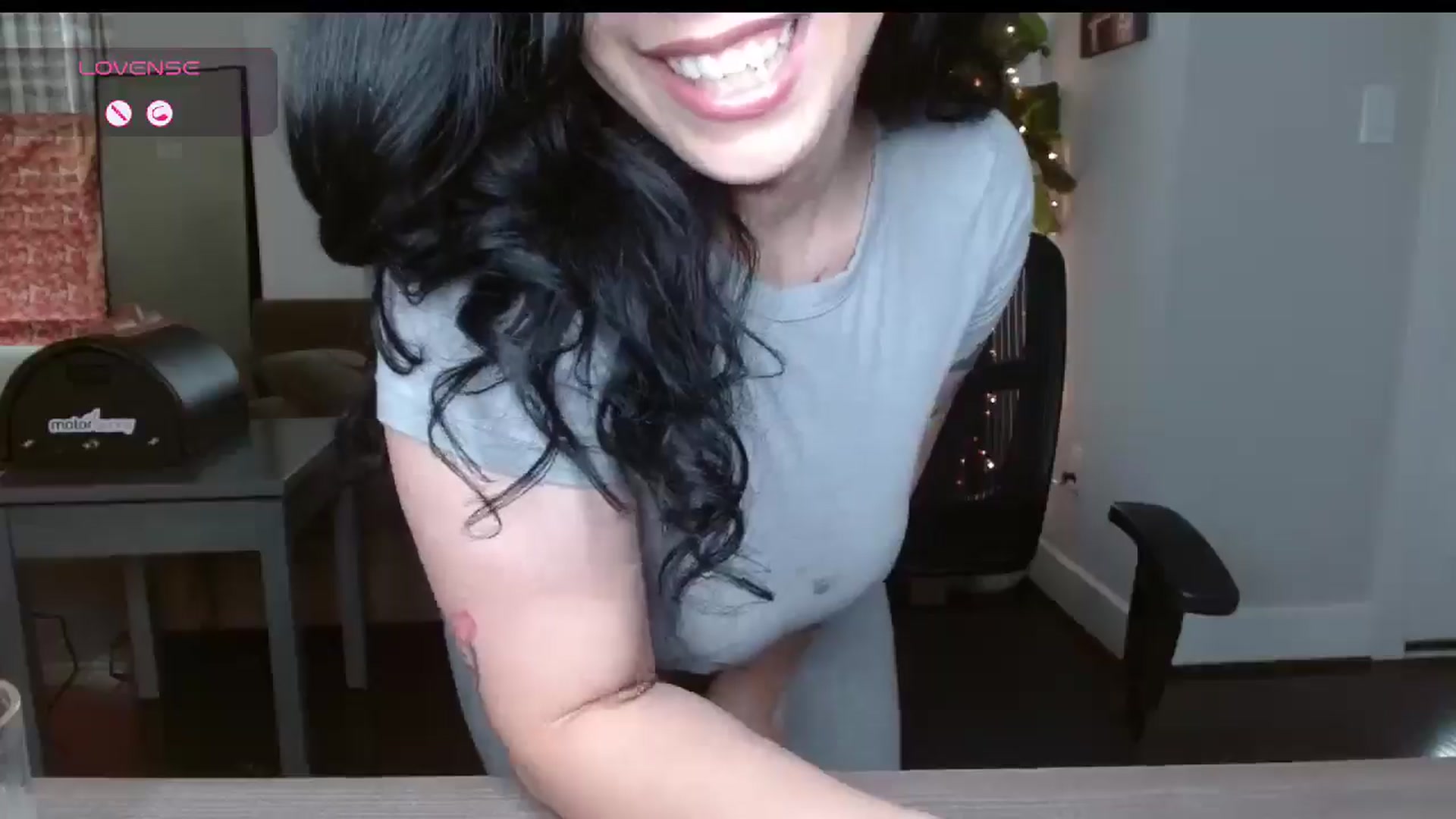 Gallery image thumbnail from Maikuchi's myfreecams stream on, 11/24/2024, 17:41 image 7 of 20
