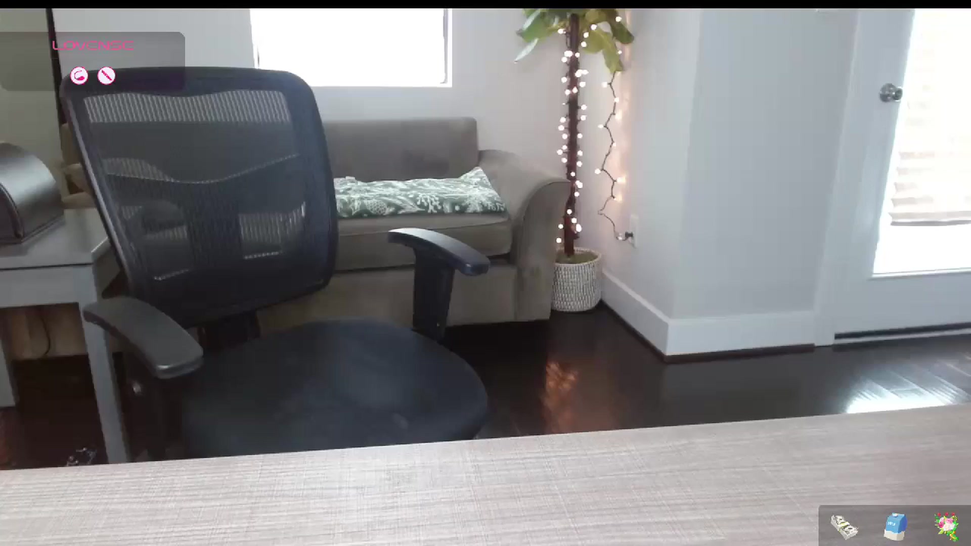 Gallery image thumbnail from Maikuchi's myfreecams stream on, 11/24/2024, 18:04 image 4 of 20