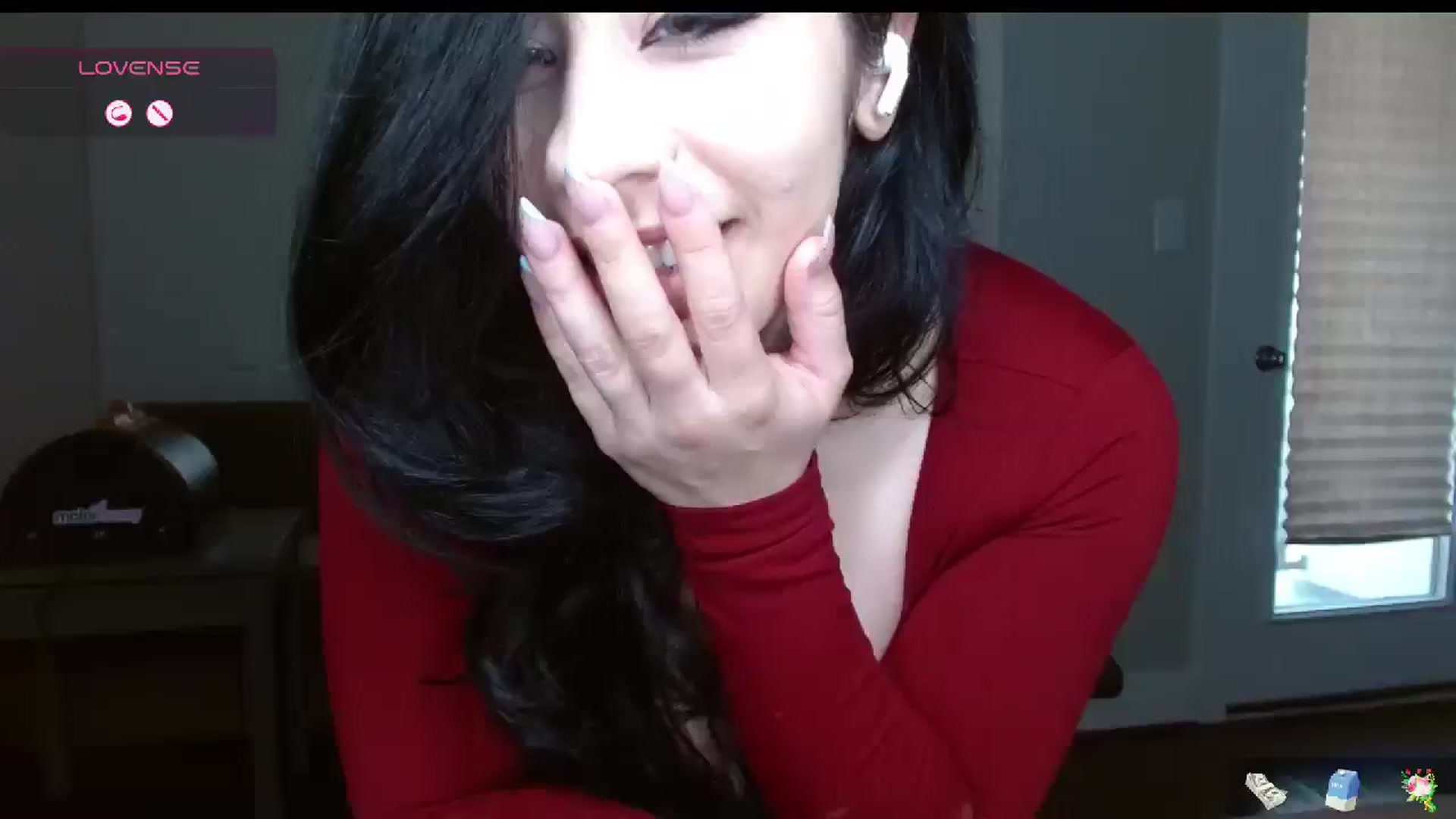 Gallery image thumbnail from Maikuchi's myfreecams stream on, 12/01/2024, 21:20 image 1 of 20