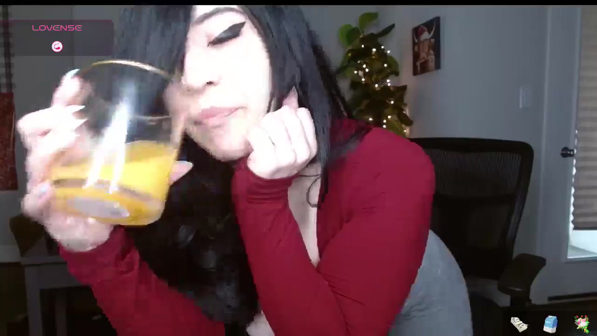 Gallery image thumbnail from Maikuchi's myfreecams stream on, 12/07/2024, 19:21 image 14 of 20