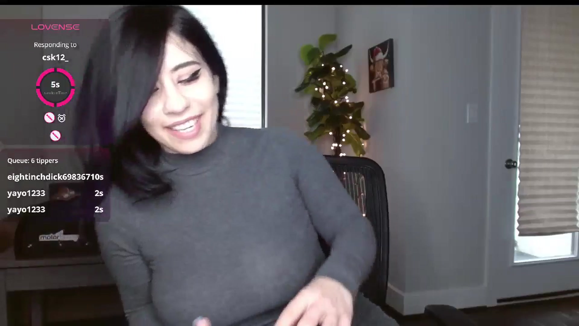 Gallery image thumbnail from Maikuchi's myfreecams stream on, 12/08/2024, 18:38 image 2 of 20