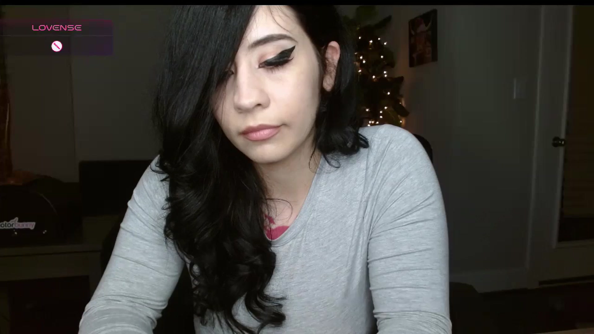 Gallery image thumbnail from Maikuchi's myfreecams stream on, 12/11/2024, 24:30 image 11 of 20