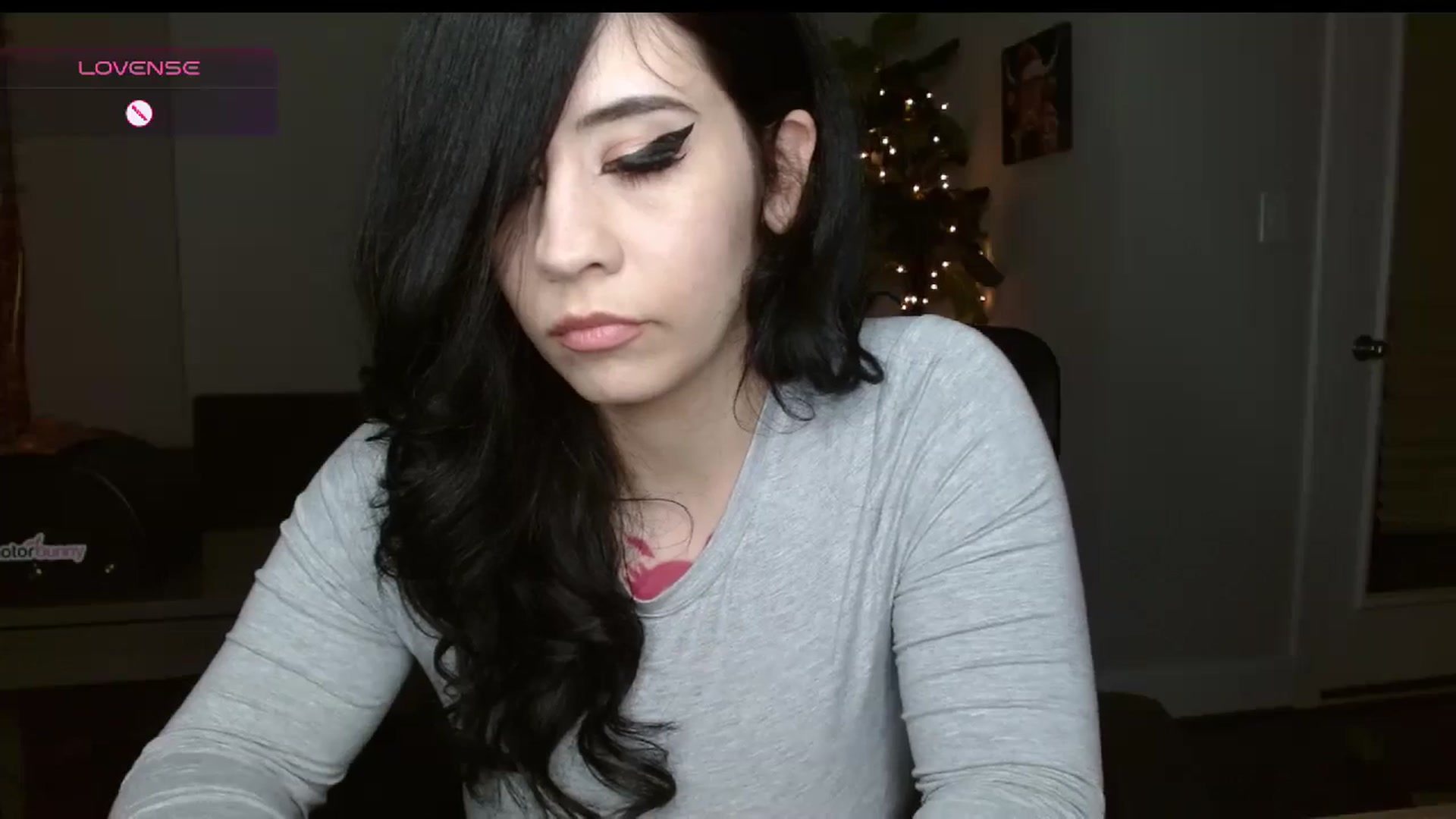 Gallery image thumbnail from Maikuchi's myfreecams stream on, 12/11/2024, 24:30 image 12 of 20