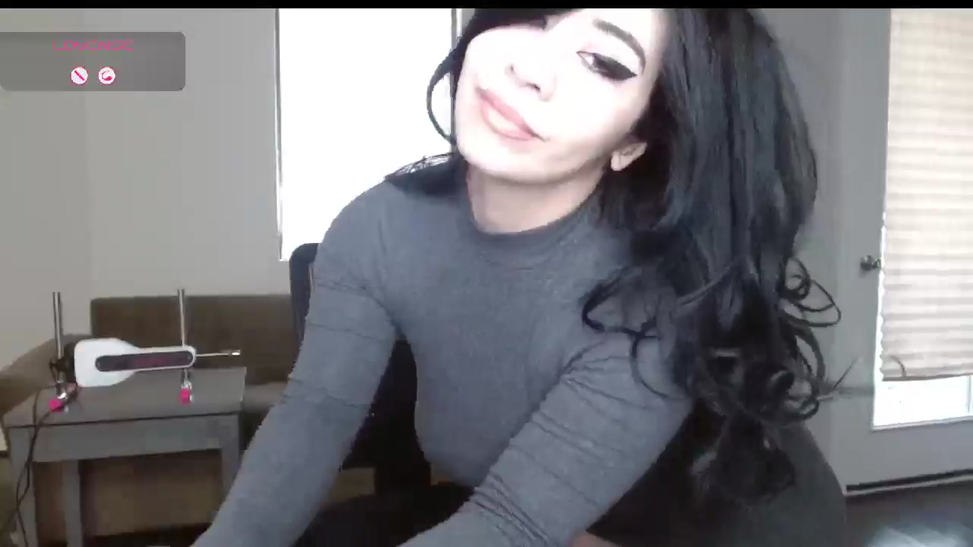 Gallery image thumbnail from Maikuchi's myfreecams stream on, 12/11/2024, 17:19 image 9 of 20