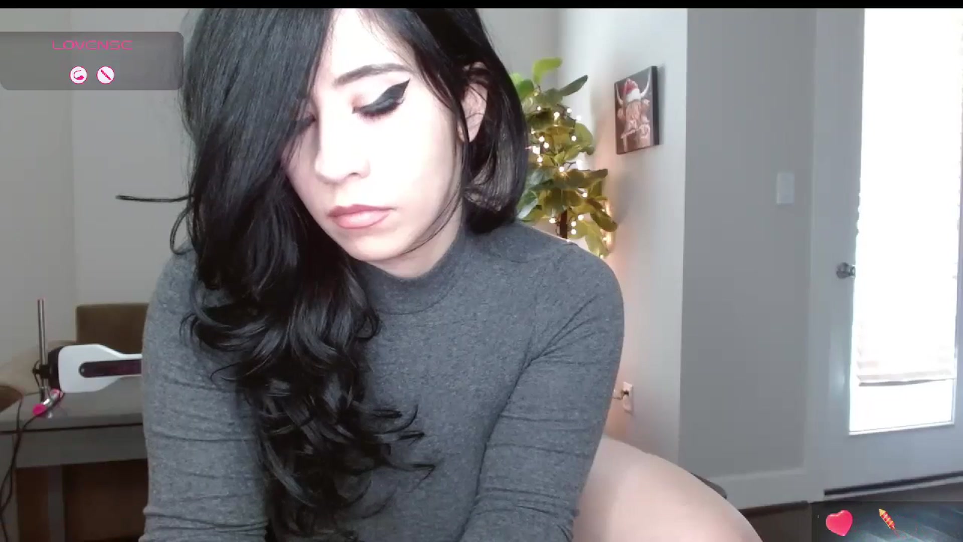 Gallery image thumbnail from Maikuchi's myfreecams stream on, 12/11/2024, 18:57 image 20 of 20