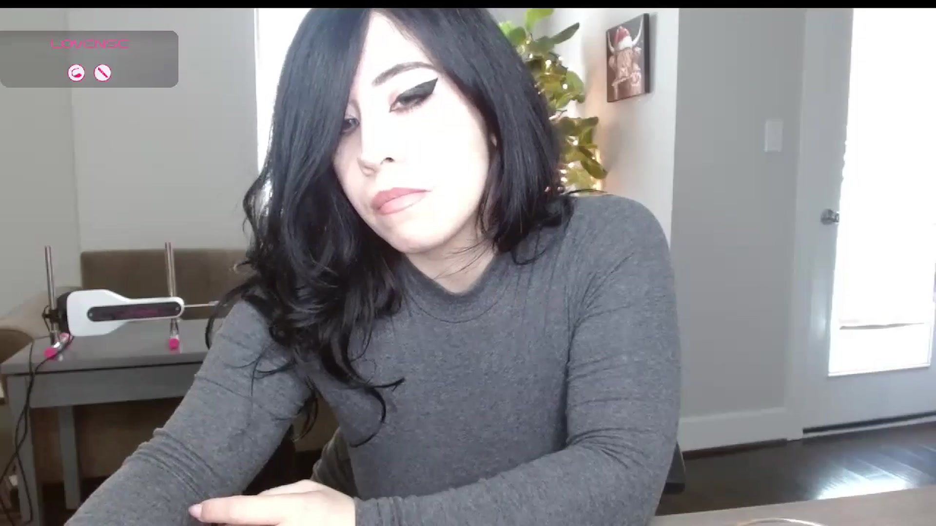 Gallery image thumbnail from Maikuchi's myfreecams stream on, 12/11/2024, 18:57 image 17 of 20